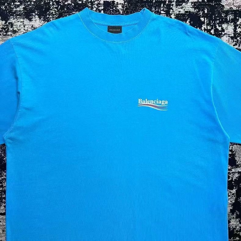 Balenciaga Balenciaga Do Old Destruction Blue Cola Waves logo short s Size US L / EU 52-54 / 3 - 2 Thumbnail