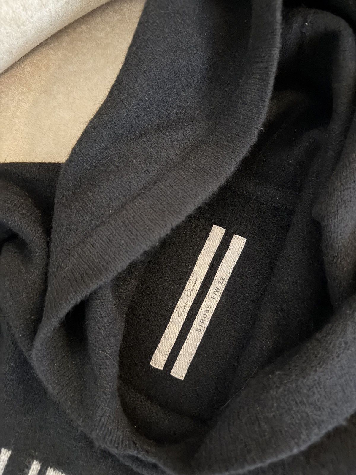 Rick Owens FW22 Strobe Urinal Cashmere Hoodie sz L Size US L / EU 52-54 / 3 - 5 Thumbnail