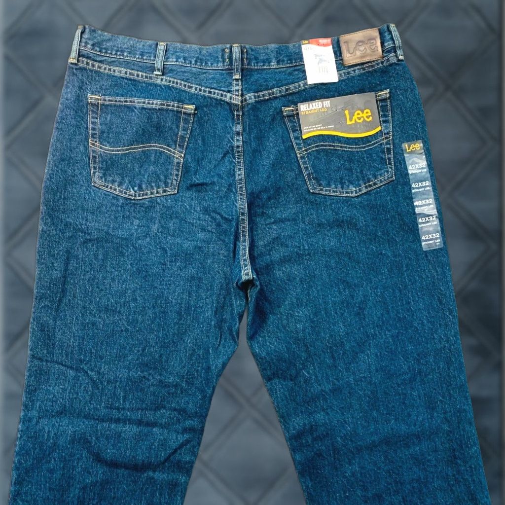 Lee Lee Tomas Relaxed Fit Straight Leg Jeans Denim Dark Wash 42x32 Men’s Jeans 5-Pocket Style Blue NWT Lee Tomas Size US 42 / EU 58 - 1 Thumbnail