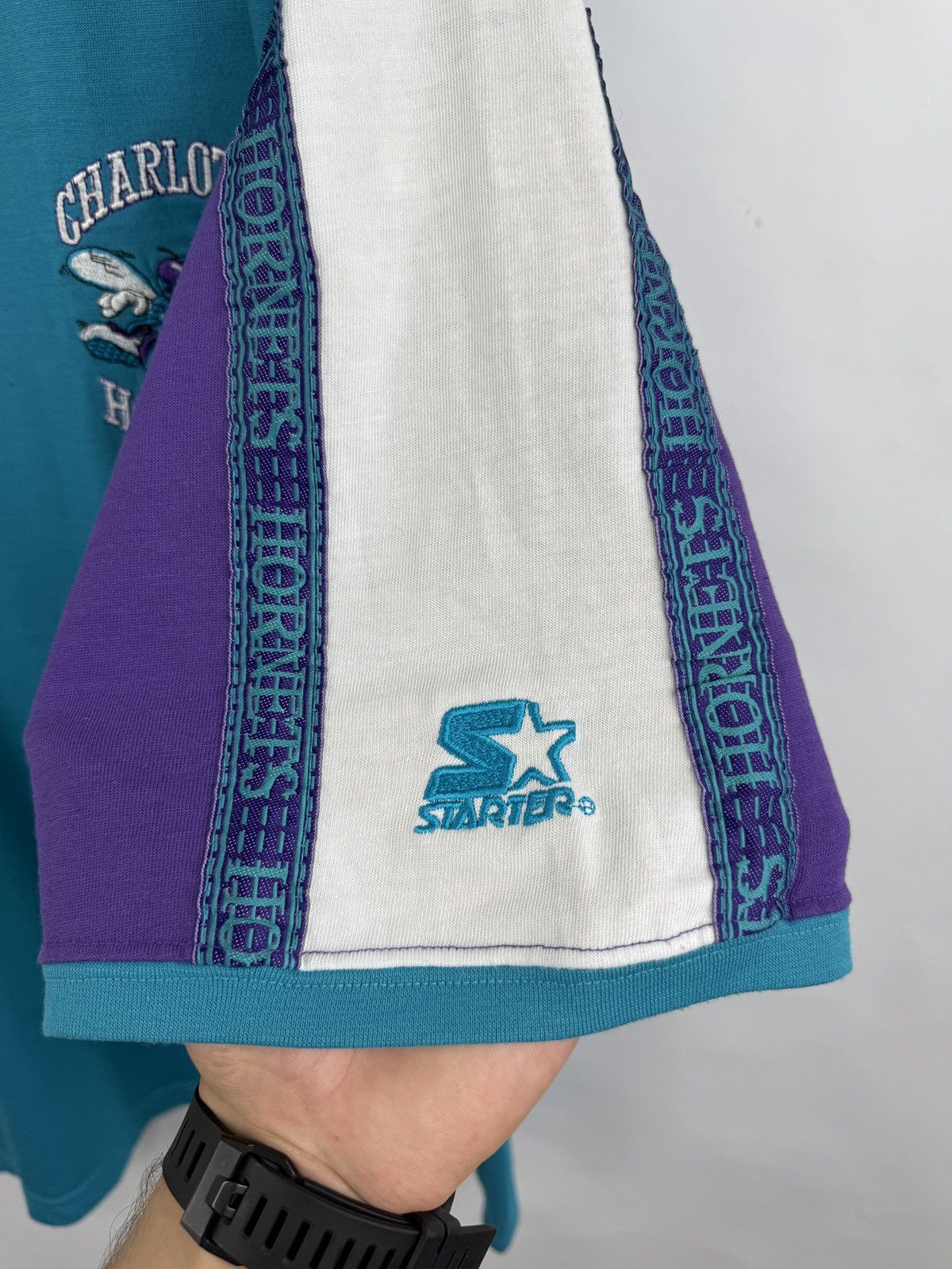Starter 🇺🇸 Vintage 1990 Charlotte Hornets Starter NBA T-Shir Just Don Size US XL / EU 56 / 4 - 5 Thumbnail