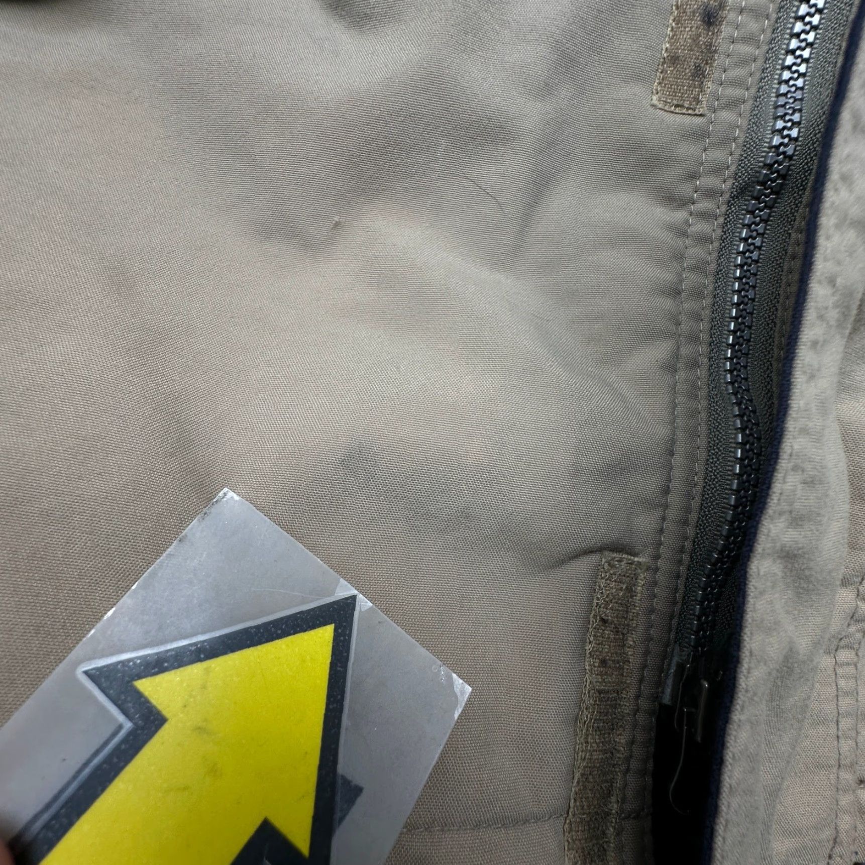 Hurley VINTAGE Hurley 999 Ski Snowboard Jacket Mens L Brown Yellow Jacket Mens 999 Ski Snowboard Pattern Solid 80s 90s Size US L / EU 52-54 / 3 - 7 Thumbnail