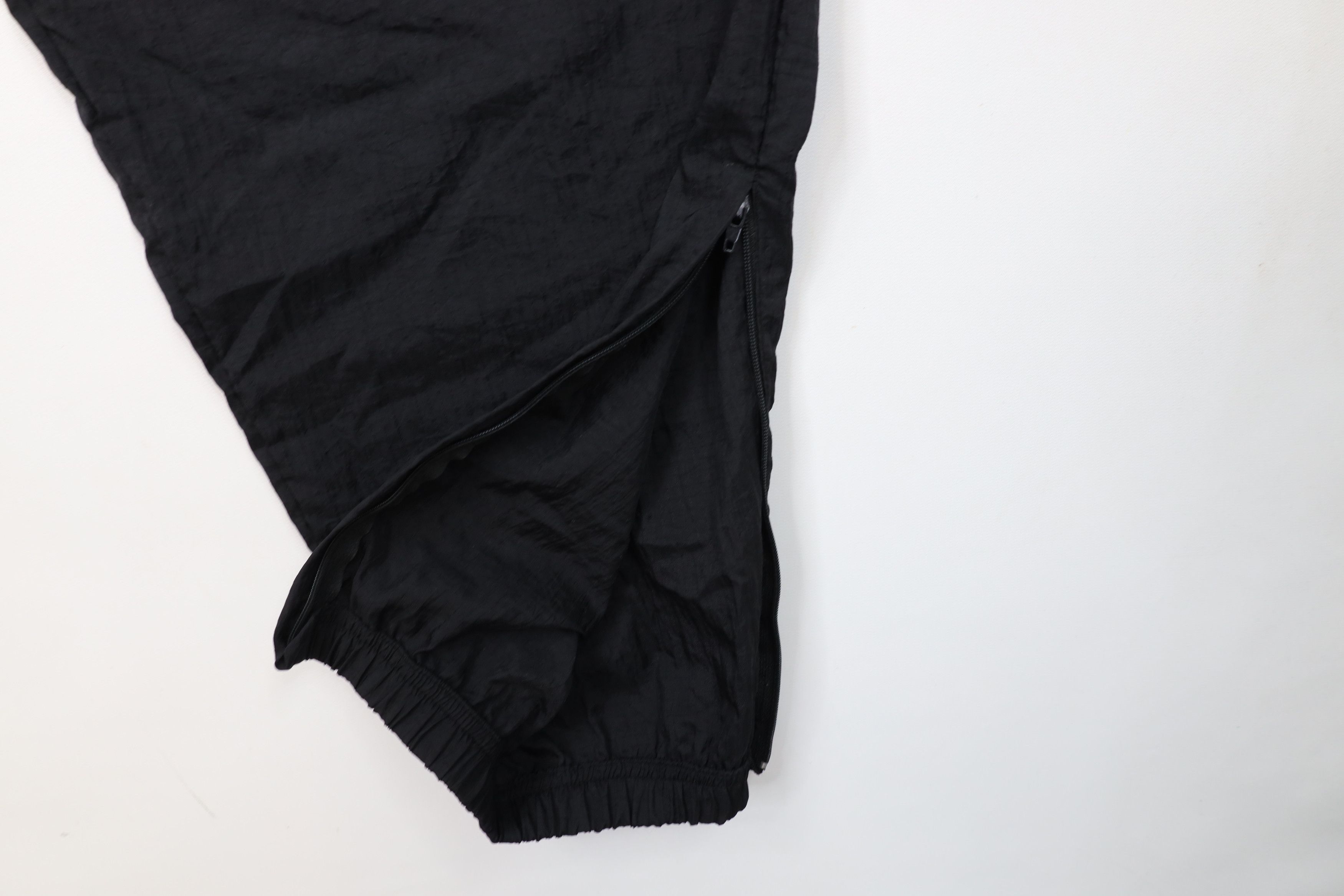 Reebok Vintage 90s Reebok Nylon Windbreaker Joggers Pants Black Size US 38 / EU 54 - 5 Thumbnail