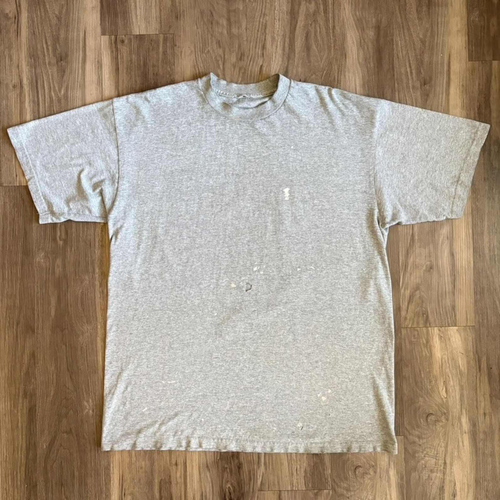 Vintage Vintage T-Shirt Thrashed Grunge Paint Splattered Size XL Size US XL / EU 56 / 4 - 1 Thumbnail