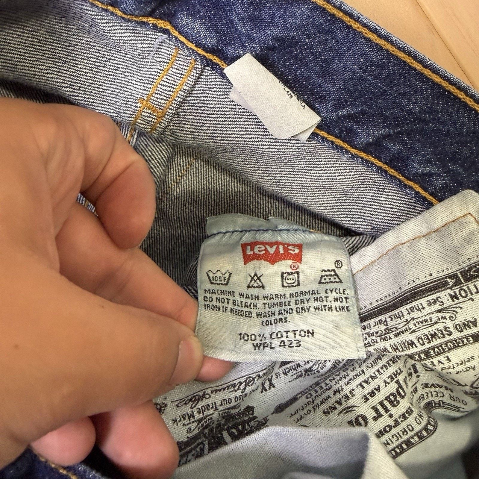 Levi's Vintage Levis 501 Jeans 25 Blue Straight Leg Denim For Women Size US 26 / EU 42 - 7 Thumbnail