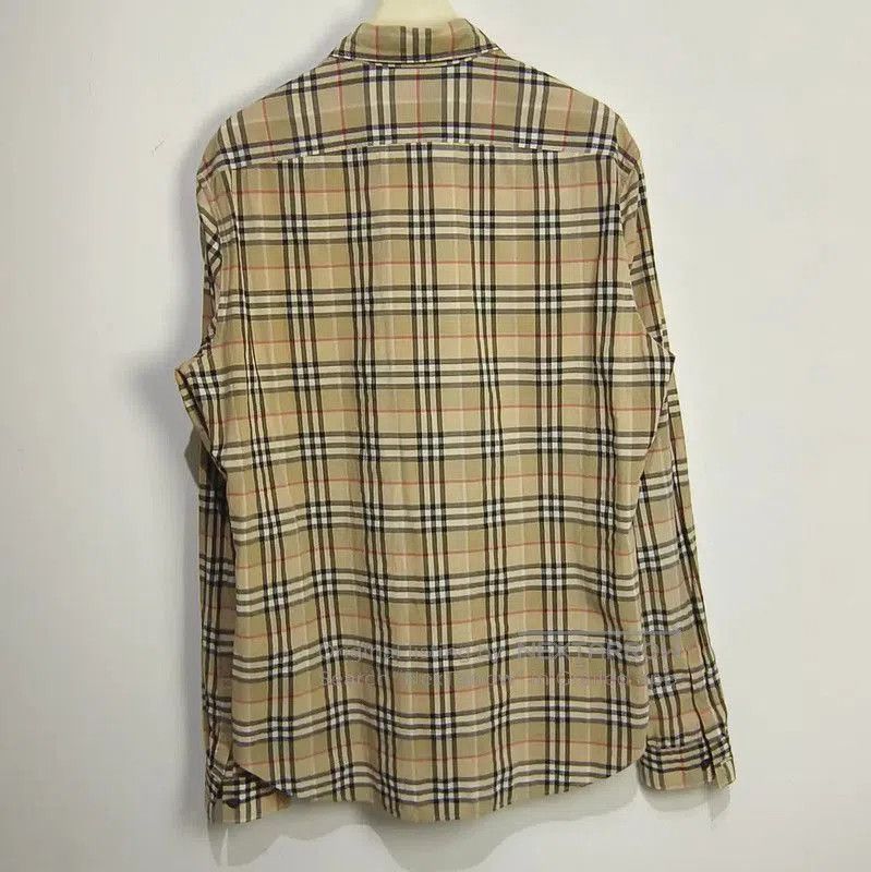 Burberry Burberry Color-Block Polyester Women's T-shirt. Size M / US 6-8 / IT 42-44 - 2 Thumbnail