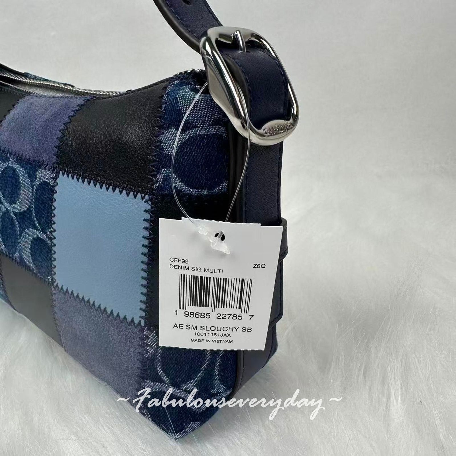 Coach Coach Small Slouchy Alter Ego Patchwork Sig Leather Blue Size ONE SIZE - 5 Thumbnail