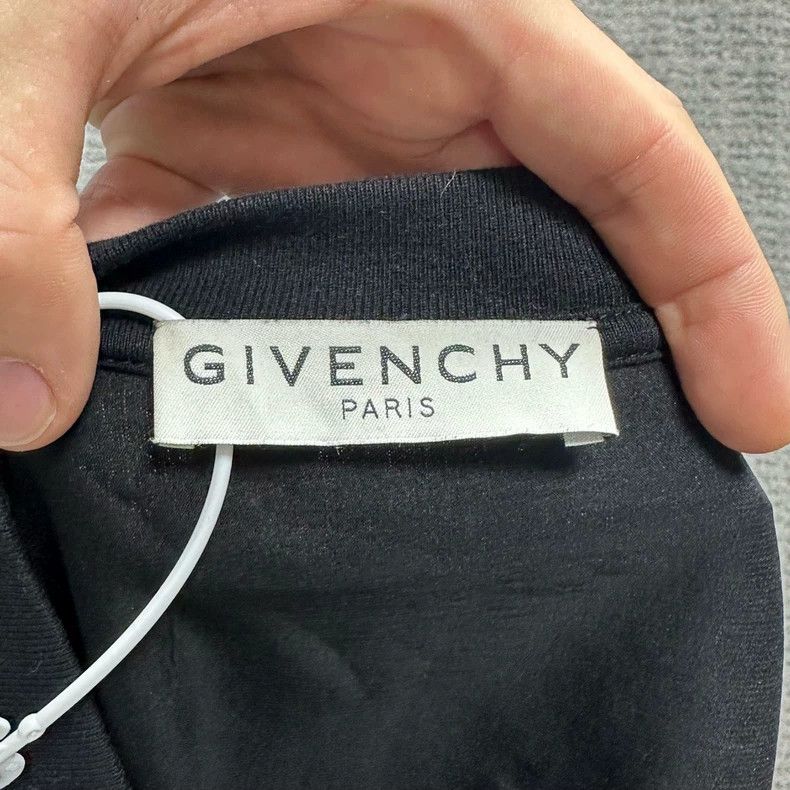 Givenchy Givenchy Ripped Torn Slogan Logo Short Sleeve Size US XS / EU 42 / 0 - 3 Thumbnail