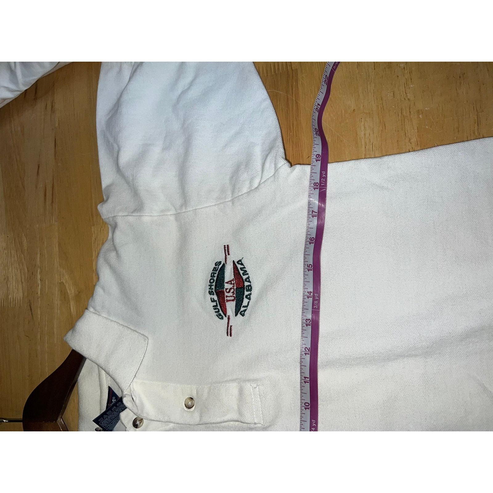 Fruit Of The Loom Vintage Gulf Shores Polo Shirt USA Alabama White 90s M Size US M / EU 48-50 / 2 - 8 Thumbnail
