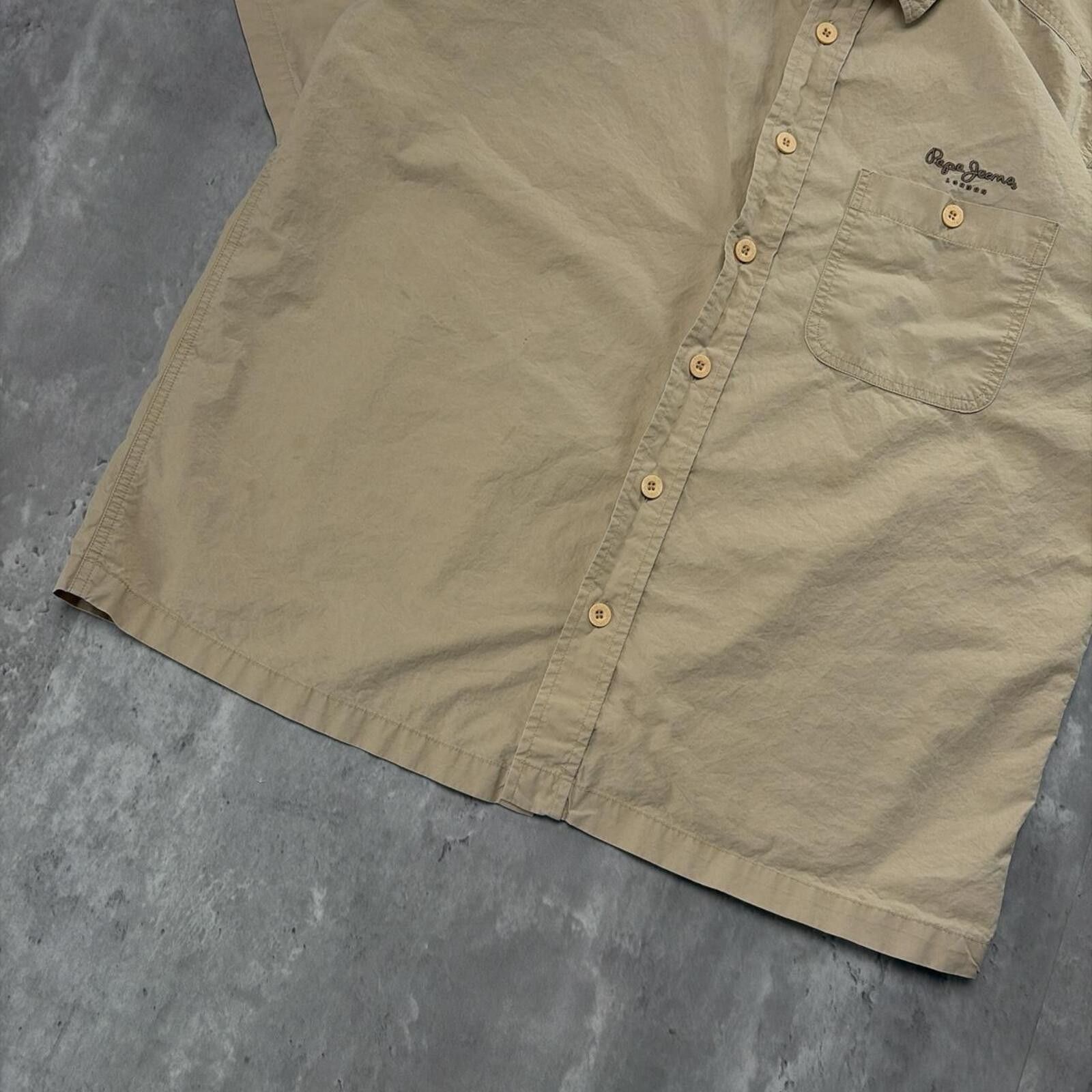 Pepe Jeans Y2K Beige Pepe Jeans UK Grunge Skater Button Up Shirt Size US M / EU 48-50 / 2 - 5 Thumbnail