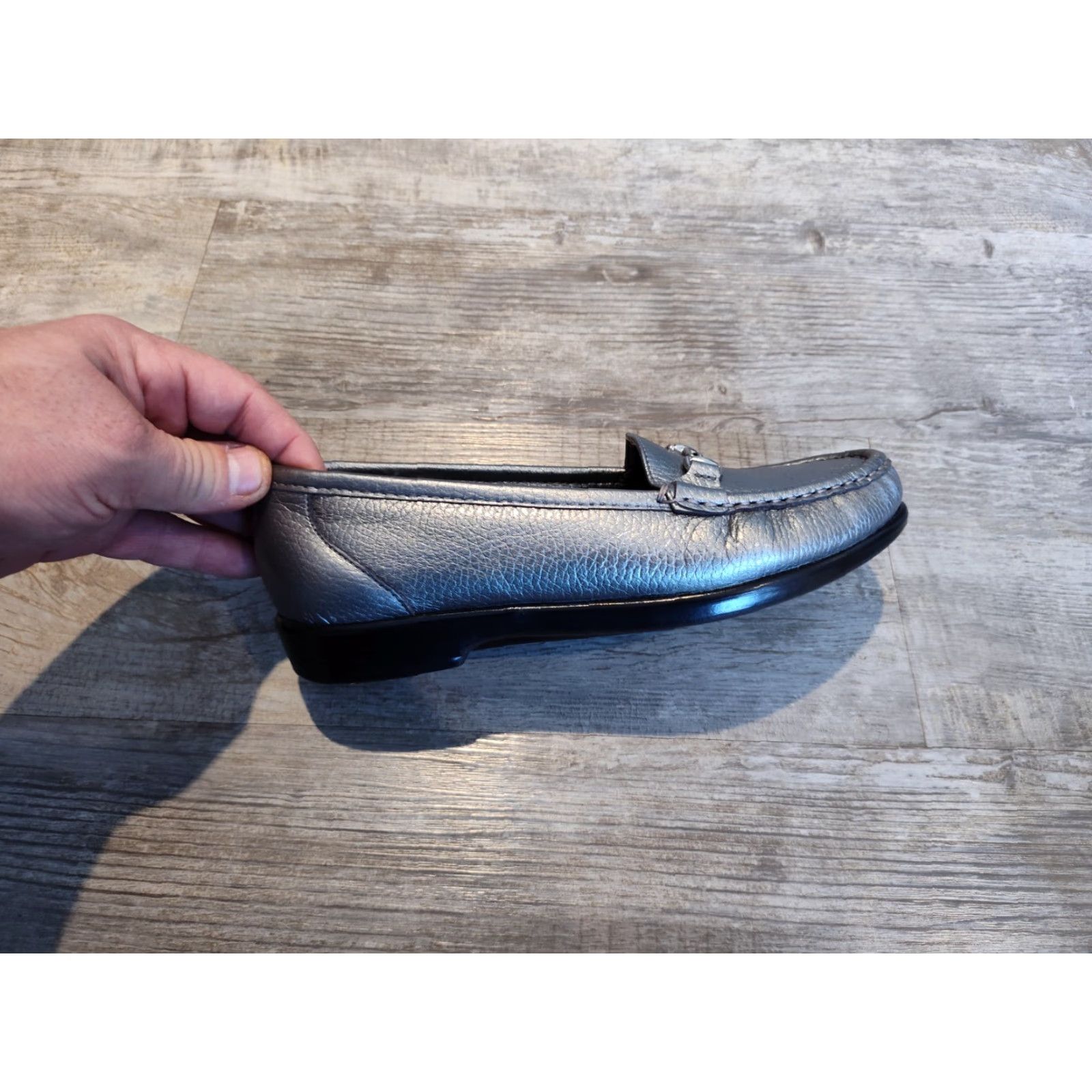 SAS SAS Metro Loafers Women’s 6.5 M Gray Silver Leather Horsebit Flats Casual Shoes Size US 6.5 / IT 36.5 - 7 Thumbnail