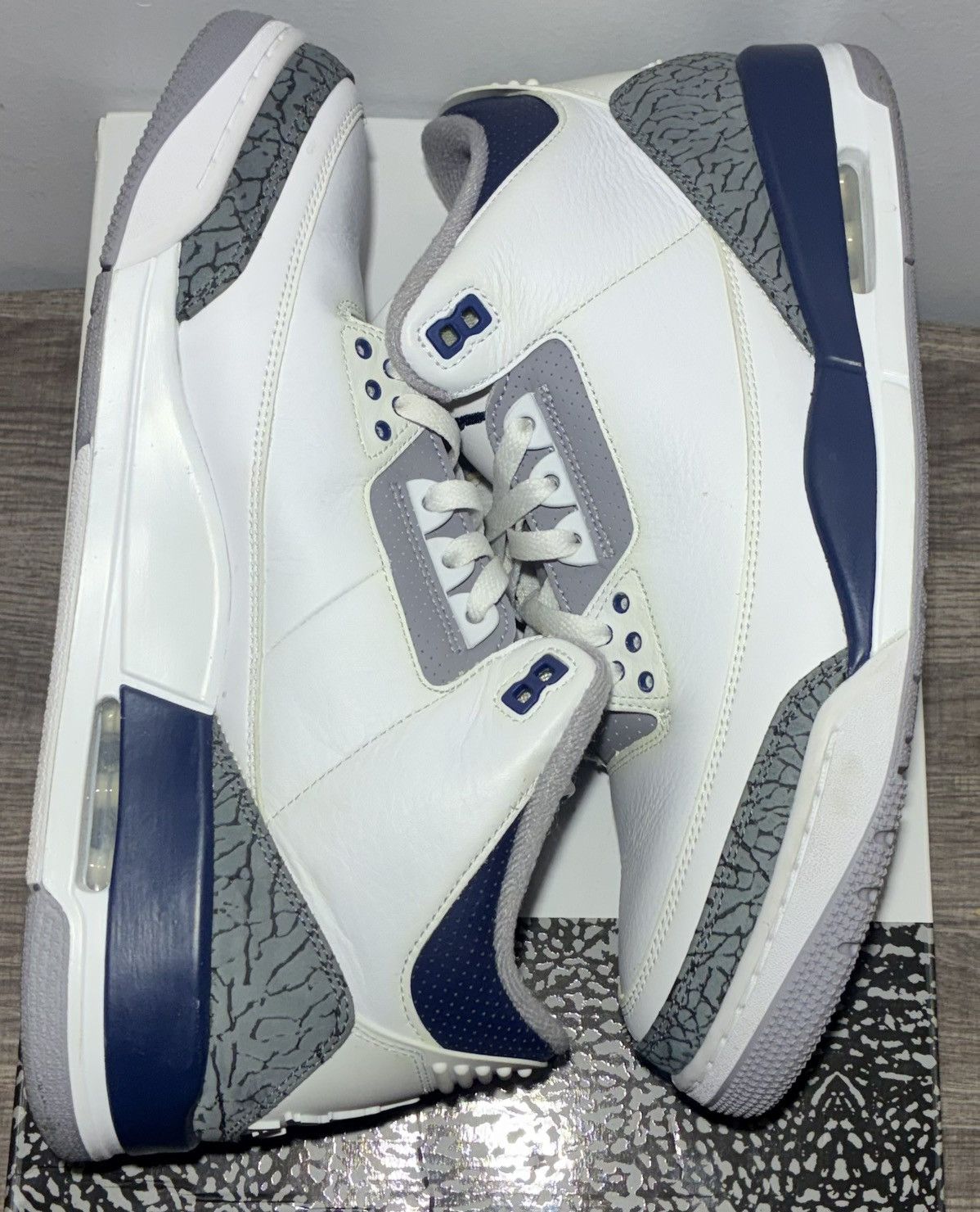 Jordan Brand Size 12.5 - Air Jordan 3 Retro Midnight Navy Size US 12.5 / EU 45-46 - 1 Thumbnail