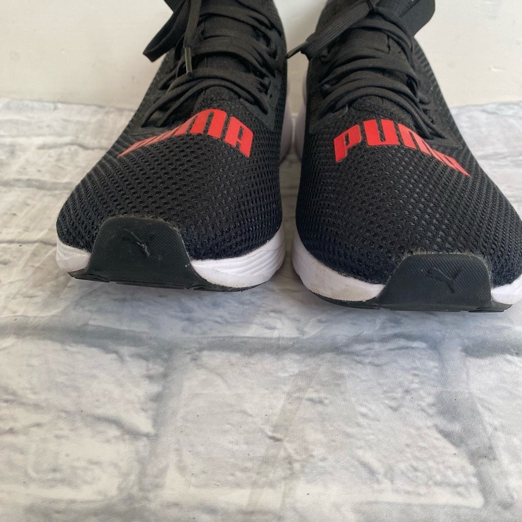 Puma Puma men 9.5 tie up running shoes black & red Size US 9.5 / EU 42-43 - 5 Thumbnail