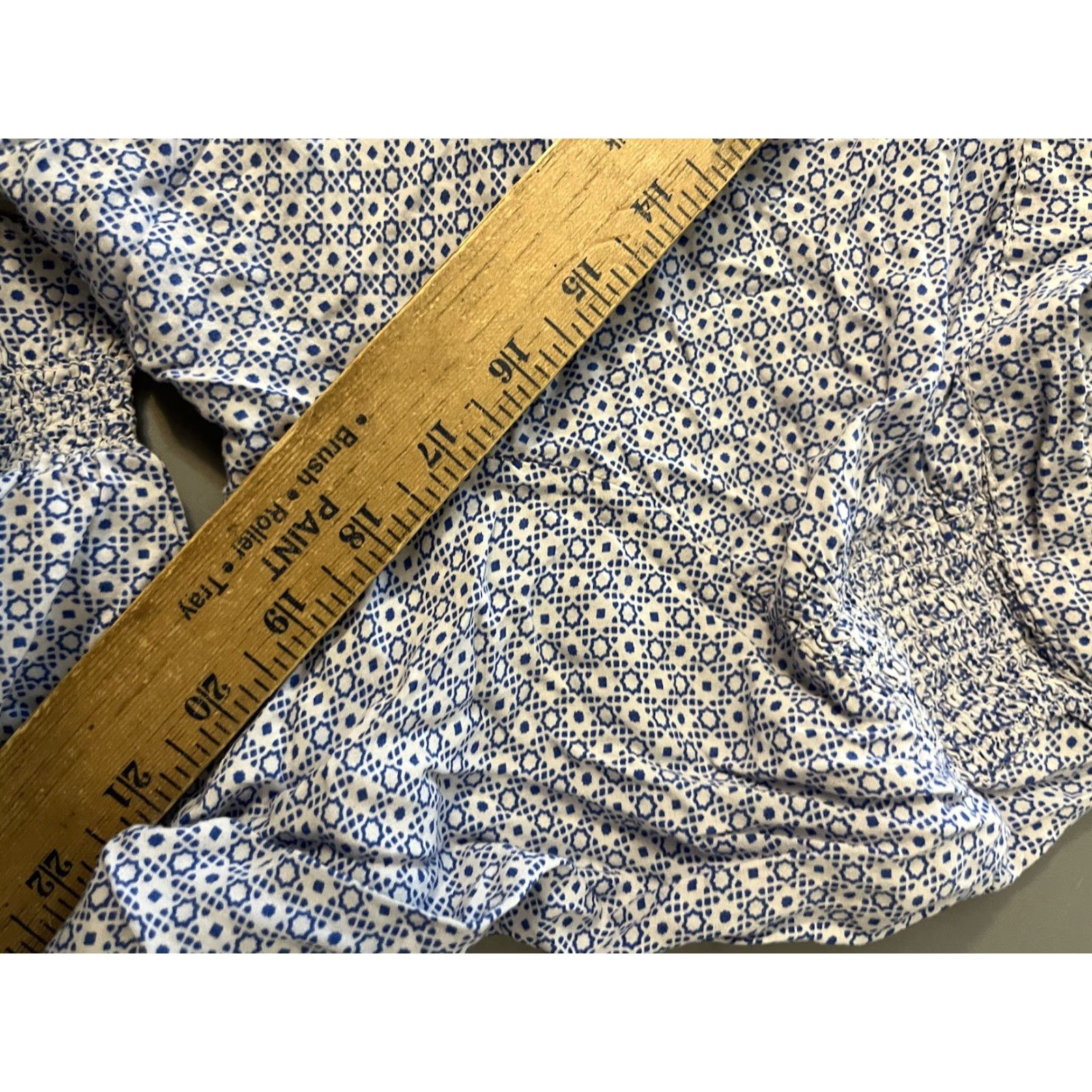 CO Jones & Co Women's Tunic Blouse Size Large Blue Floral Rayon Long Sleeve V-Neck Casual Travel Size L / US 10 / IT 46 - 6 Thumbnail