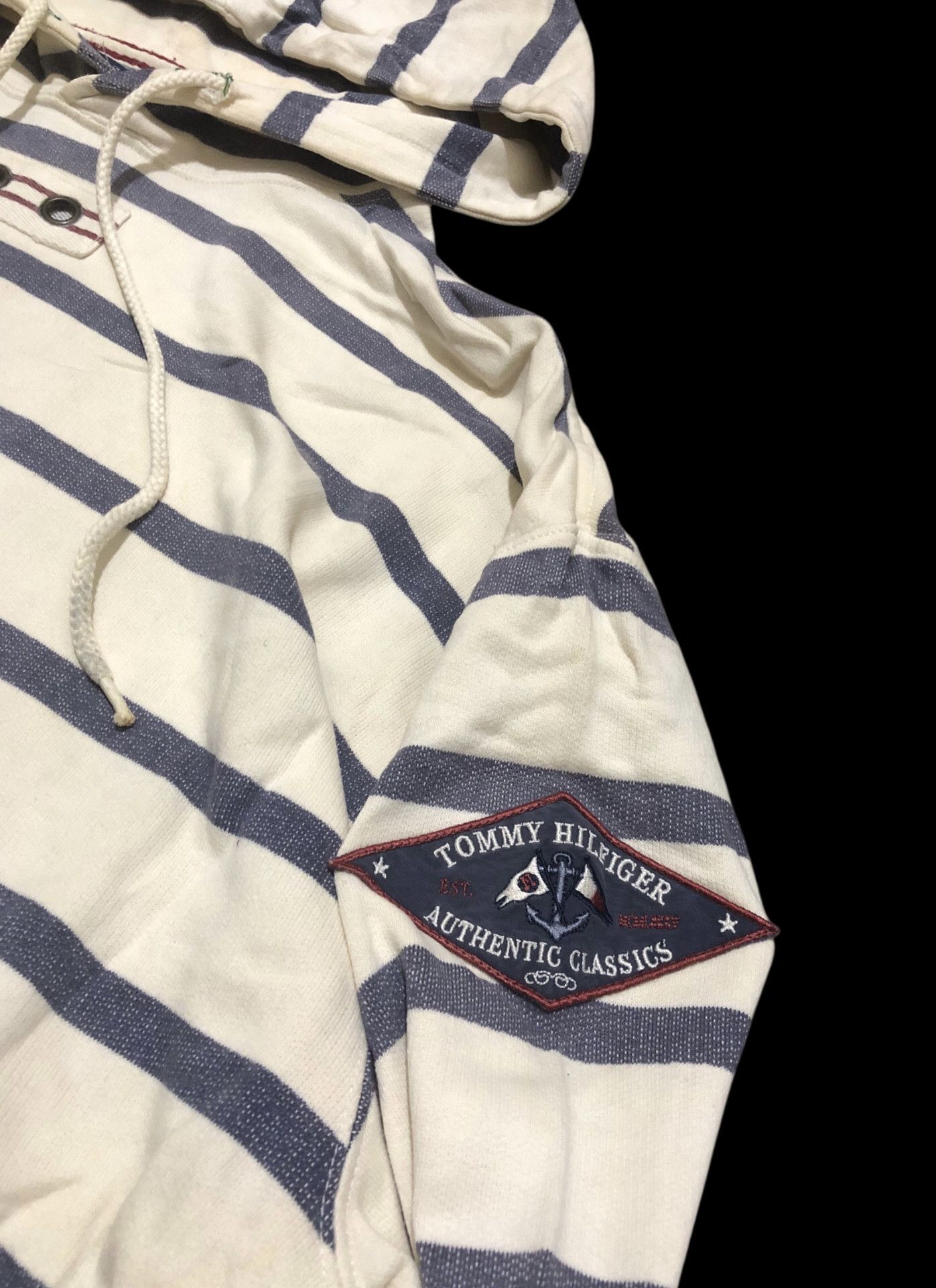 Tommy Hilfiger 🔥Vintage TOMMY HILFIGER Pullover Hoodie Nautical Patch Size US XL / EU 56 / 4 - 6 Thumbnail