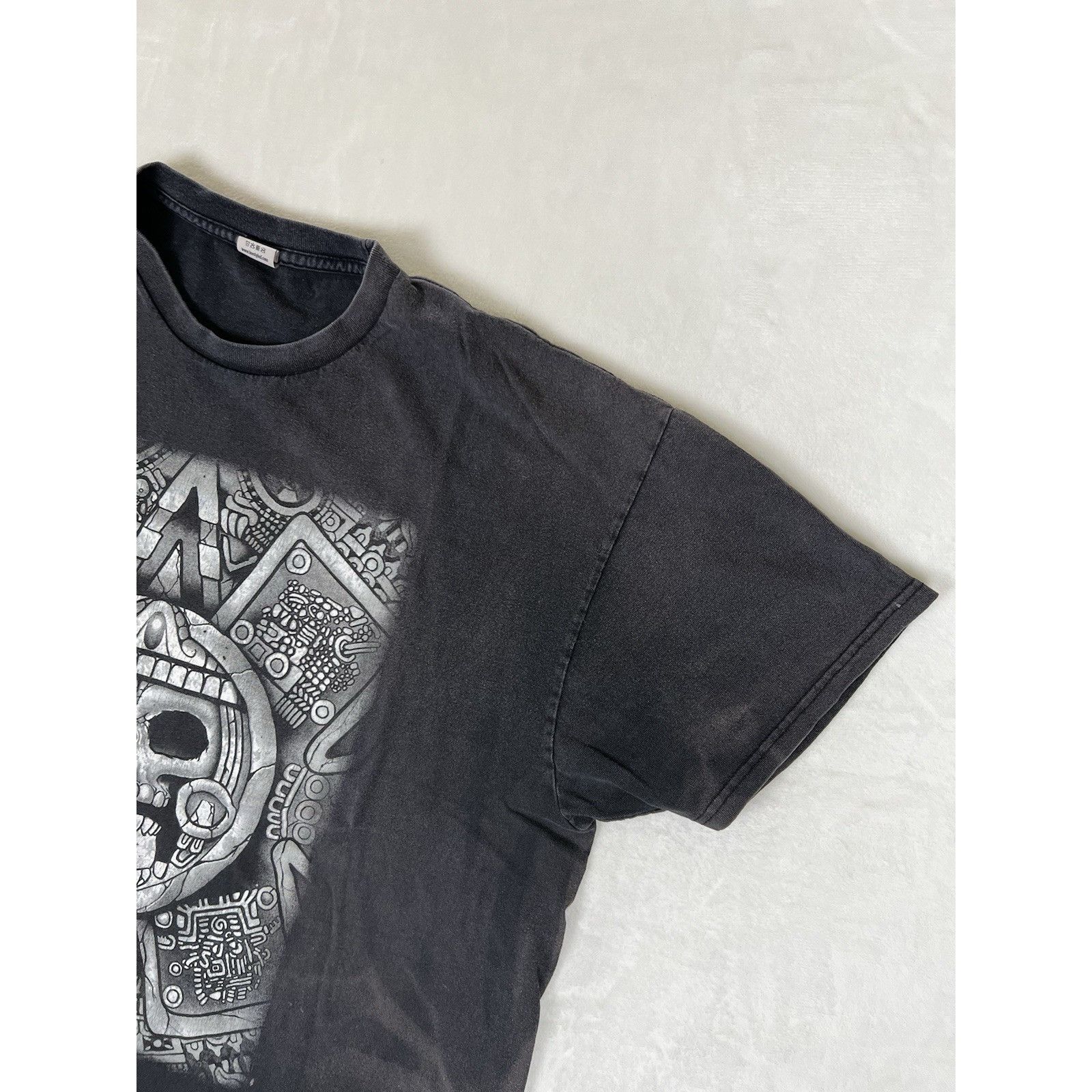 Other Vintage Aztec Calendar Skull T-Shirt Size 2XL Y2K Chicano Gr Size US XXL / EU 58 / 5 - 5 Thumbnail