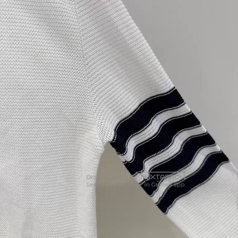 Thom Browne Thom Browne White Four Stripe Knit Cardigan Size US L / EU 52-54 / 3 - 4 Thumbnail