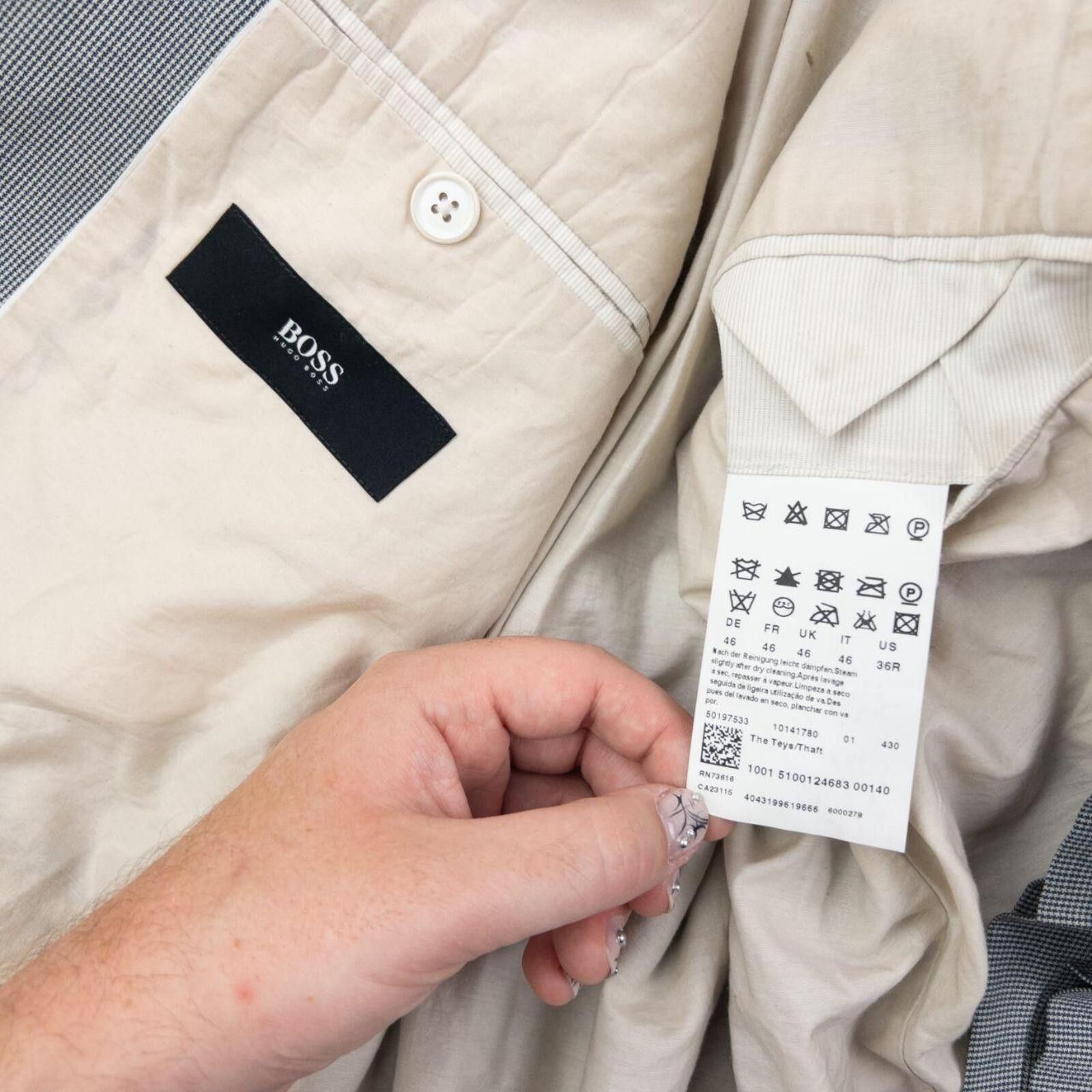 Hugo Boss Vintage Hugo Boss Jacket & Trousers Suit Set Size Size 38R - 8 Thumbnail