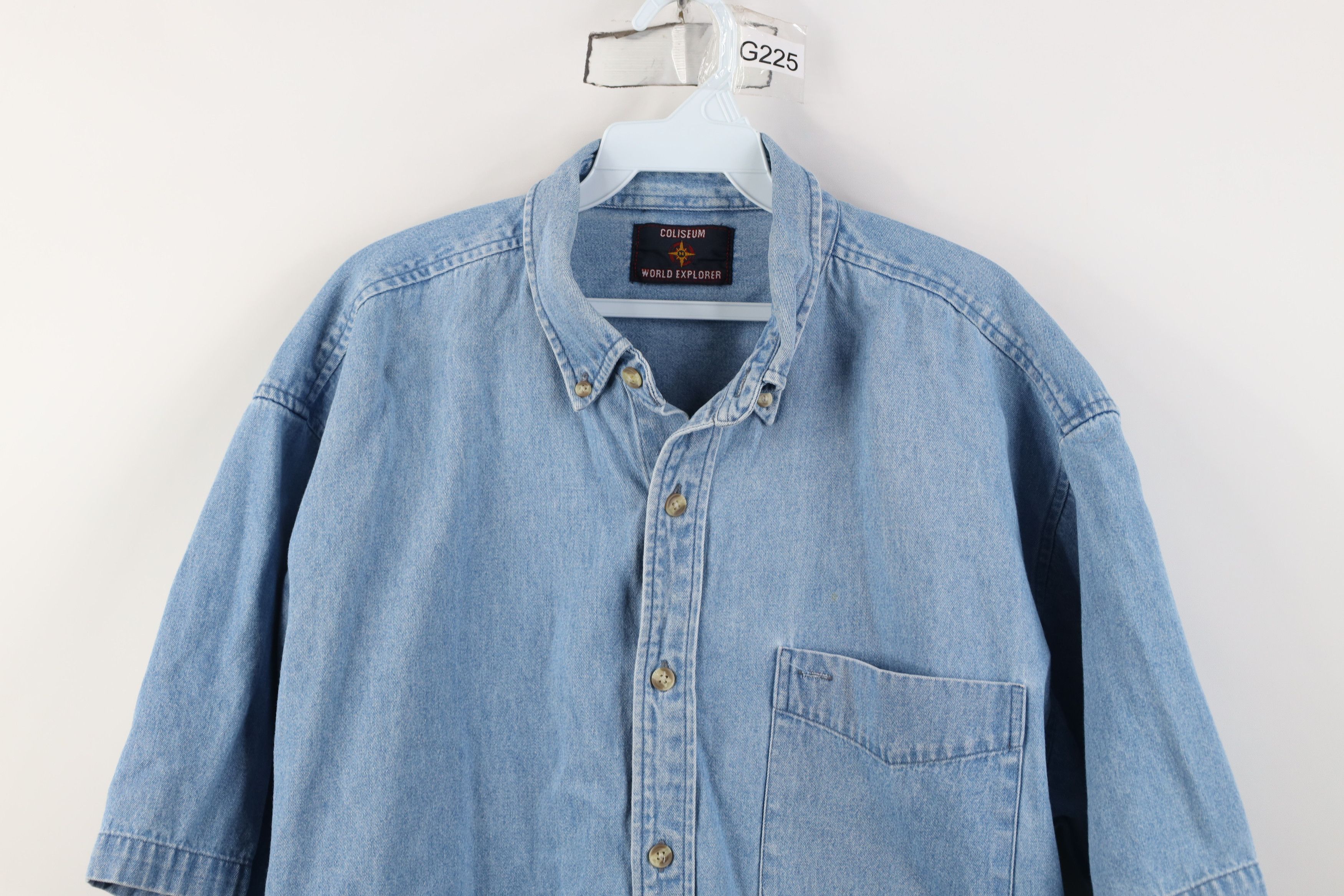 Vintage Vintage 90s Streetwear Baggy Short Sleeve Denim Button Shirt Size US L / EU 52-54 / 3 - 2 Thumbnail