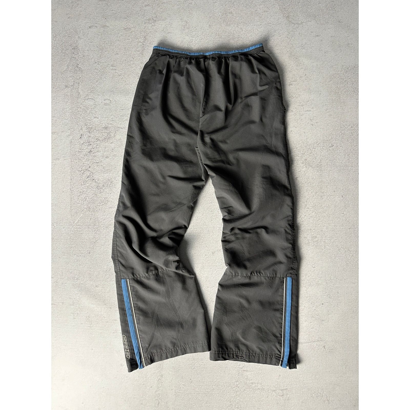 Reebok Vintage Reebok Track Pants - Women's Small, Pre-Owned Pants Size 30" / US 8 / IT 44 - 2 Thumbnail