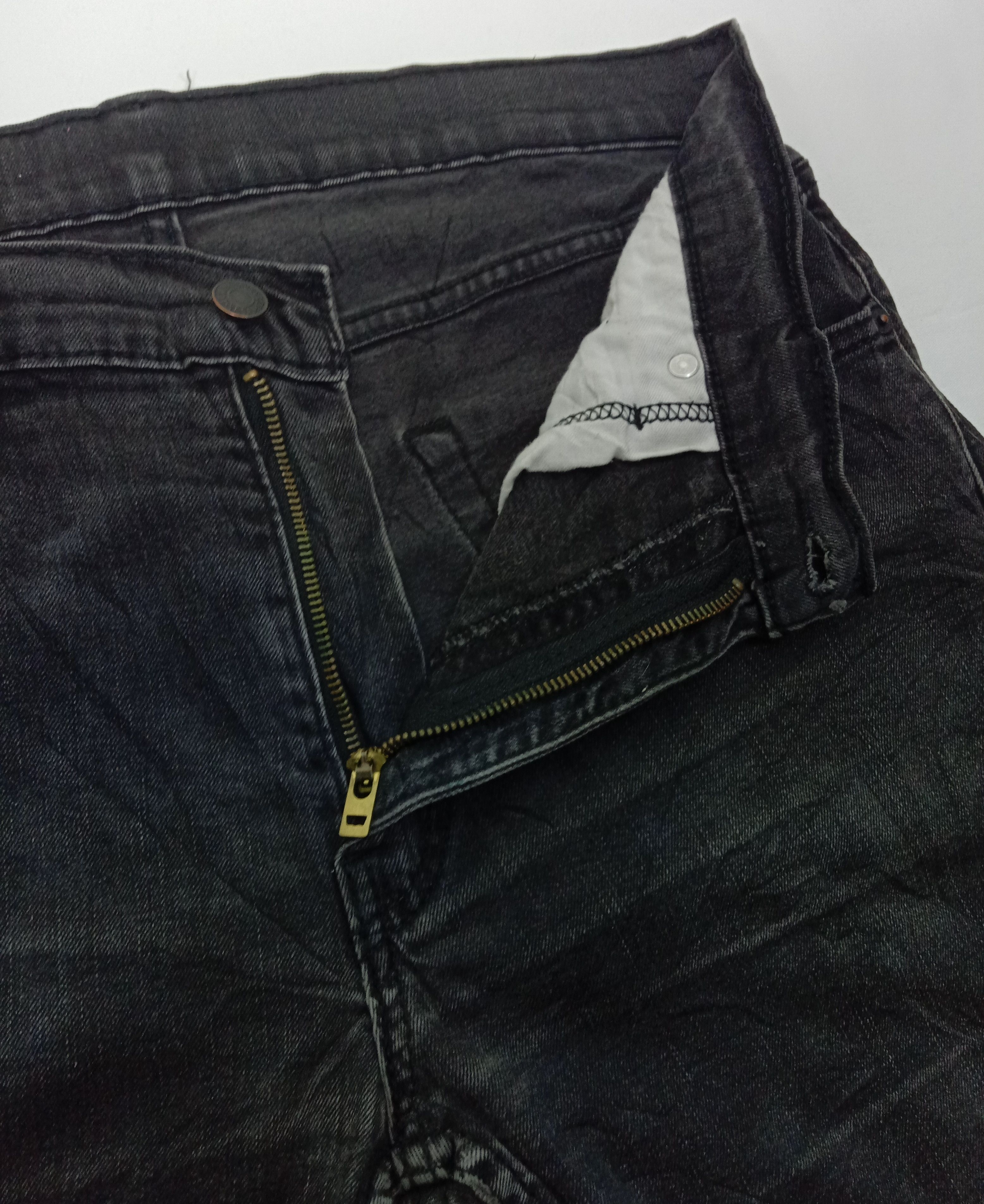 Levi's Vintage Levi's 512 Jeans Faded Black Slim Taper Denim Size US 33 - 9 Thumbnail