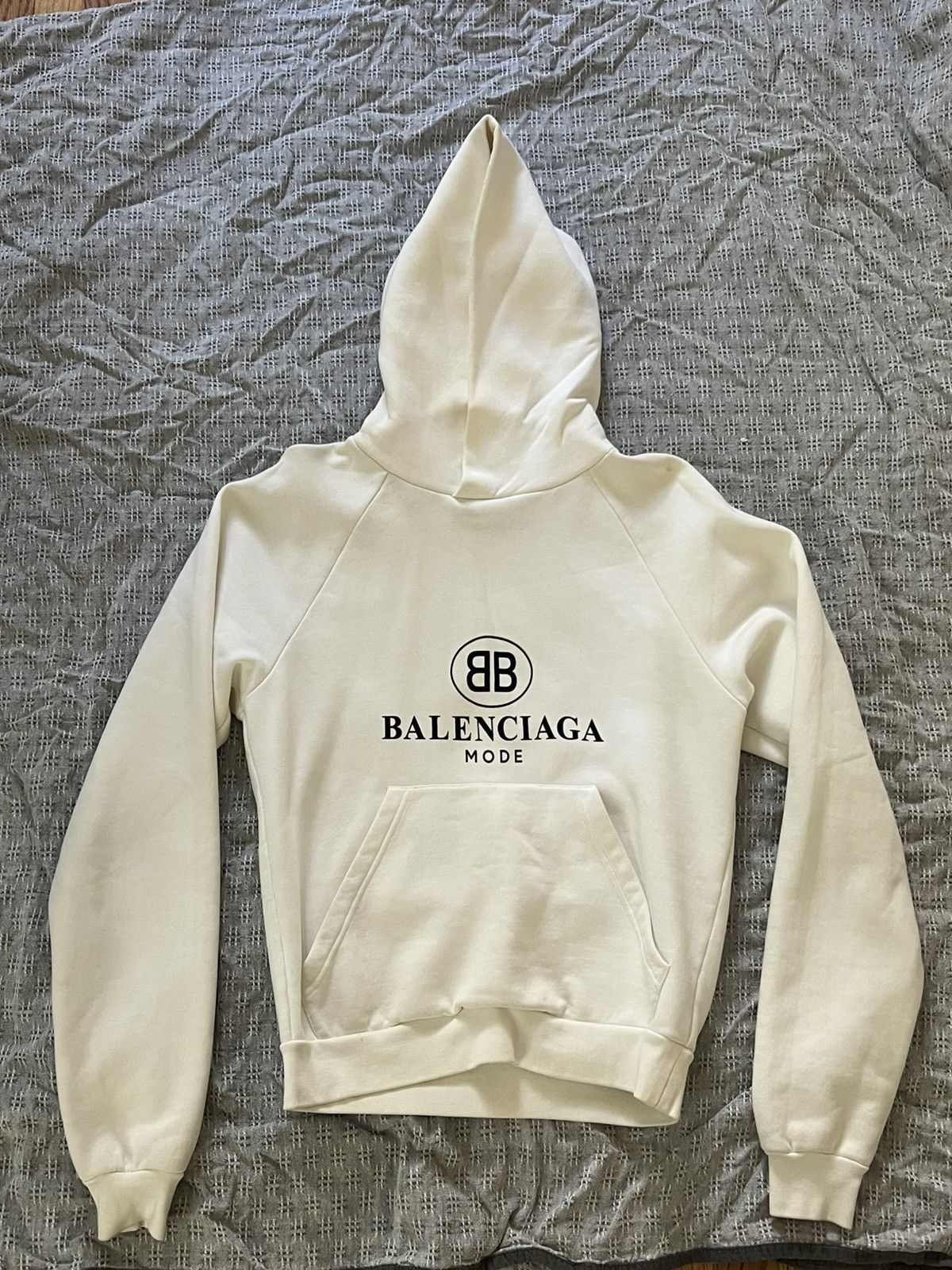 Balenciaga BALENCIAGA MODE HOODIE Size US XXS / EU 40 - 1 Thumbnail