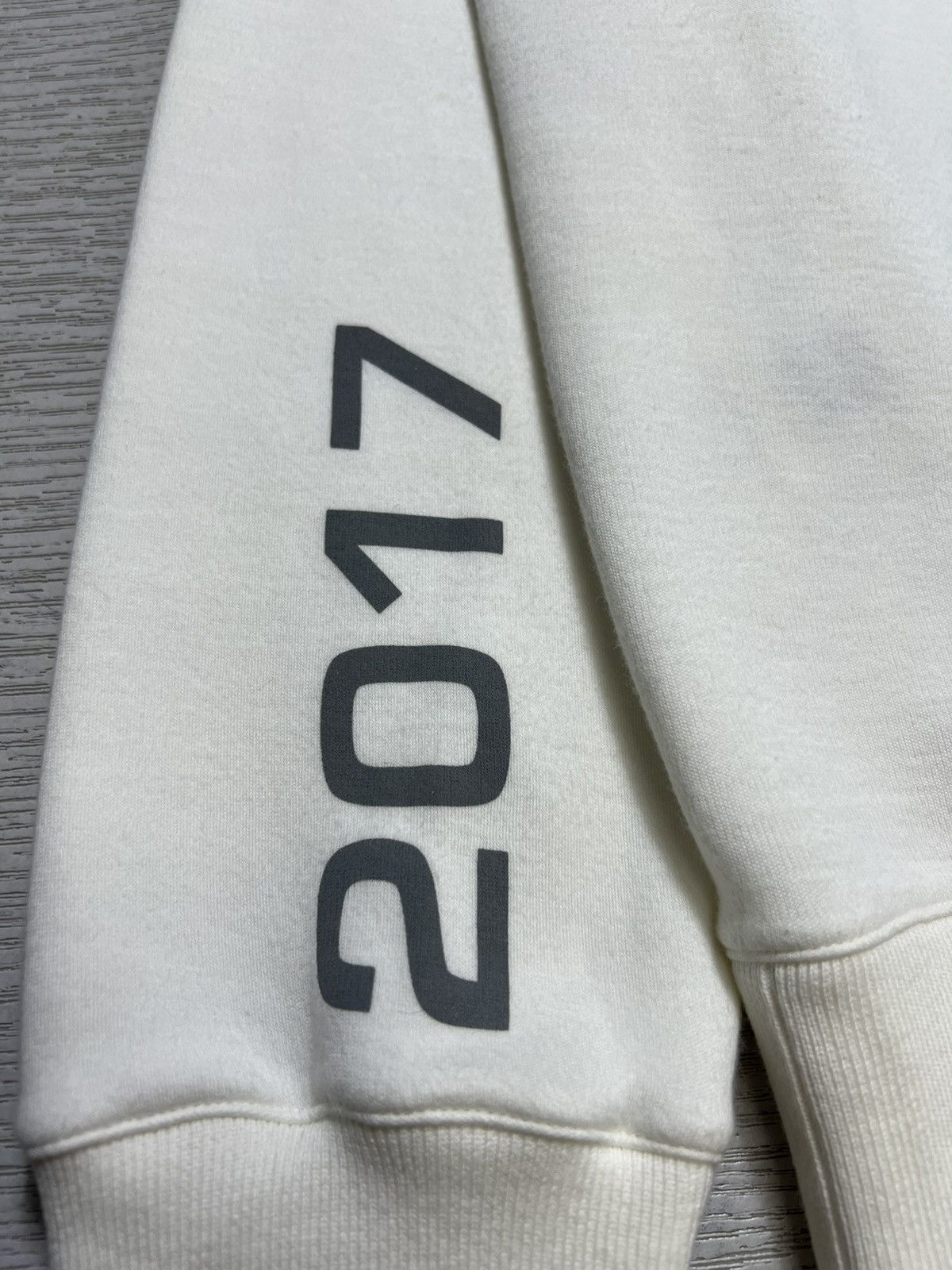 Louis Vuitton Louis Vuitton SS17 Americas Cup Latitude Crewneck Sweatshirt Size US XL / EU 56 / 4 - 13 Thumbnail