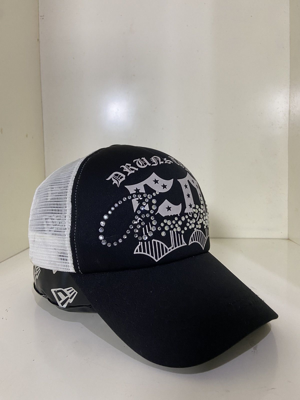 If Six Was Nine 2000s skulls drunk time L.G.B style trucker hat Size ONE SIZE - 5 Thumbnail