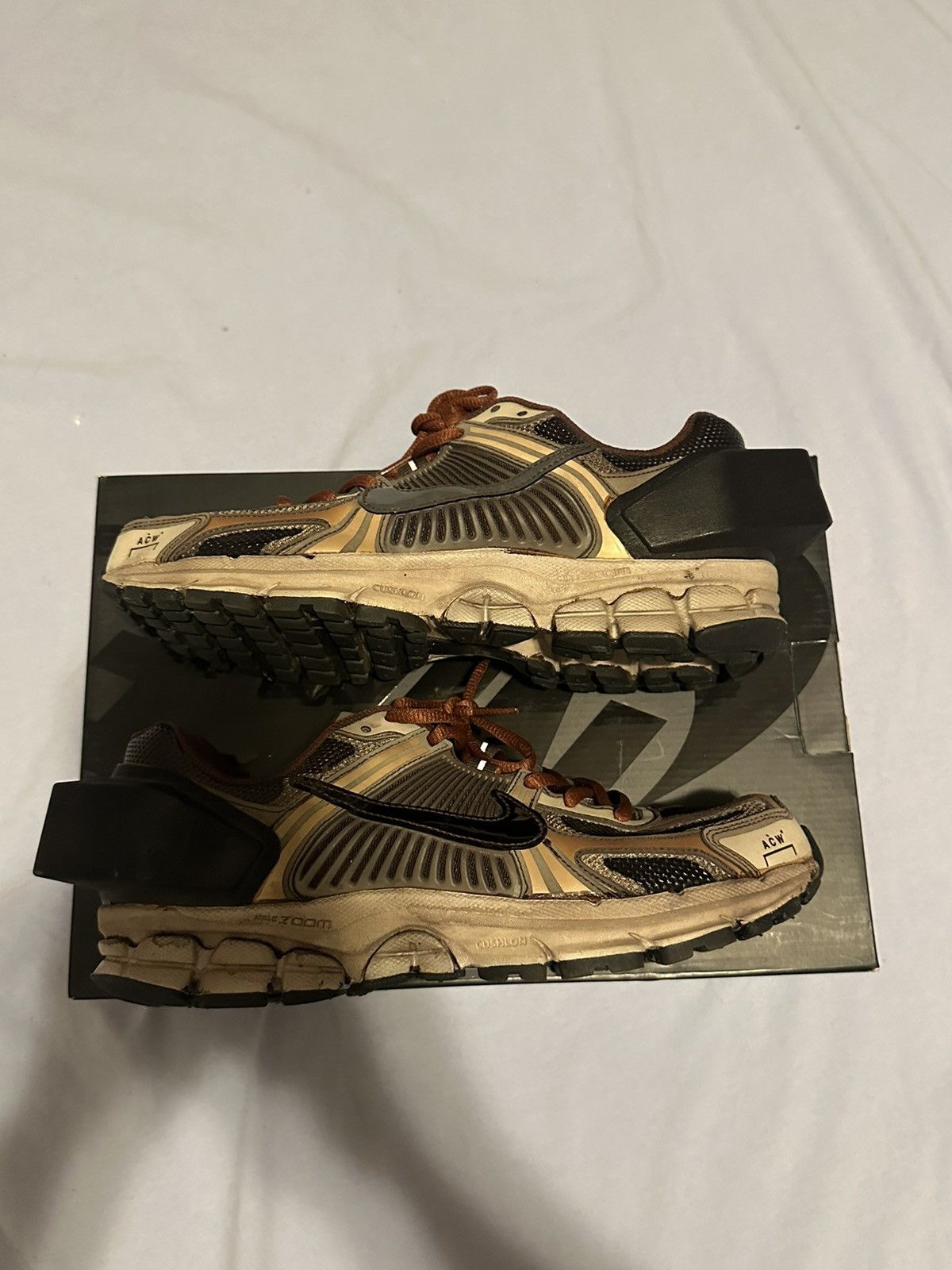 A-COLD-WALL* × Nike ACW Zoom Vomero Solarized Size US 8 / EU 41 - 5 Thumbnail