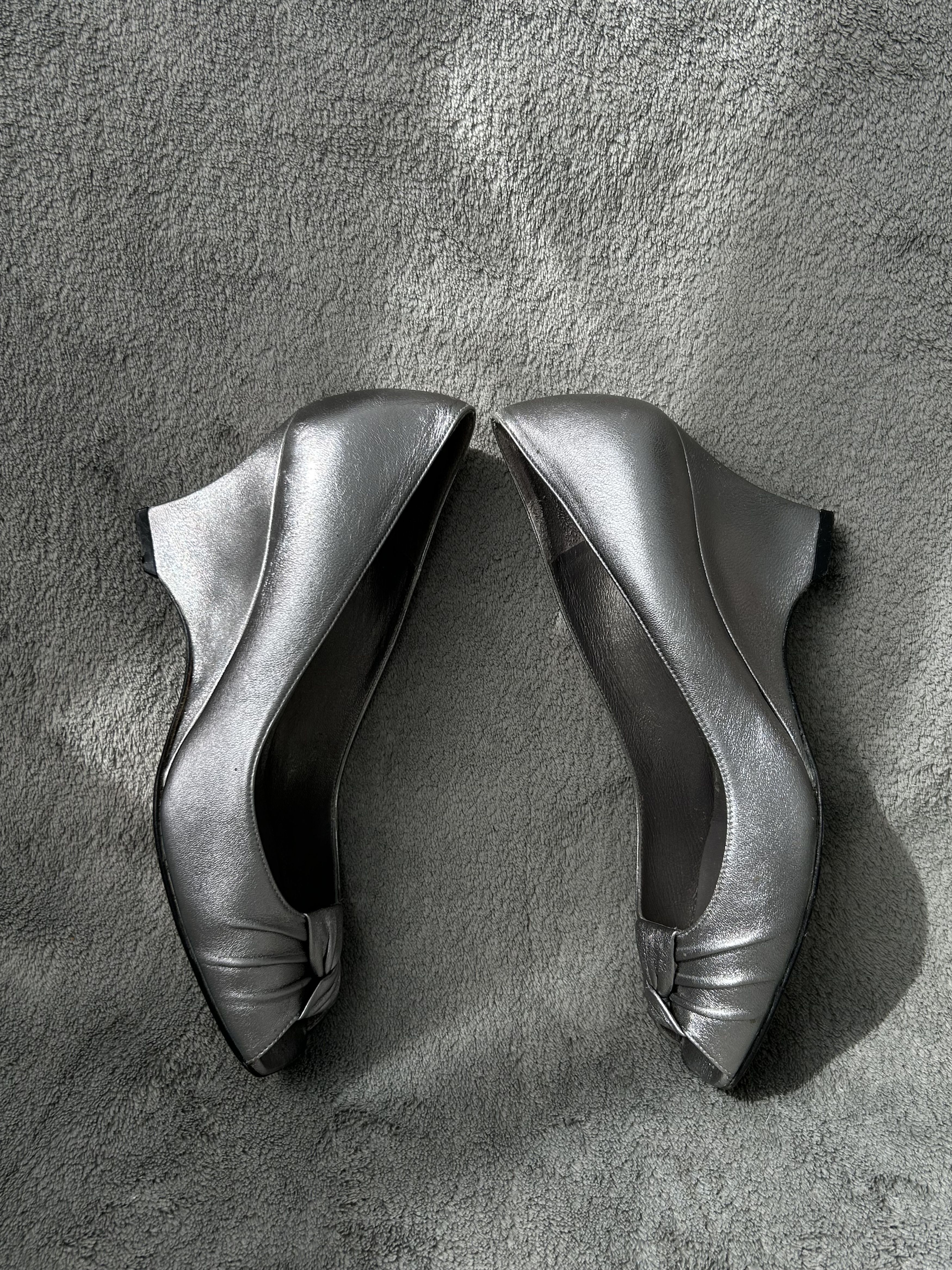 Balenciaga Balenciaga Paris Metallic Leather Peep-Toe Heels Size US 6 / IT 36 - 6 Thumbnail