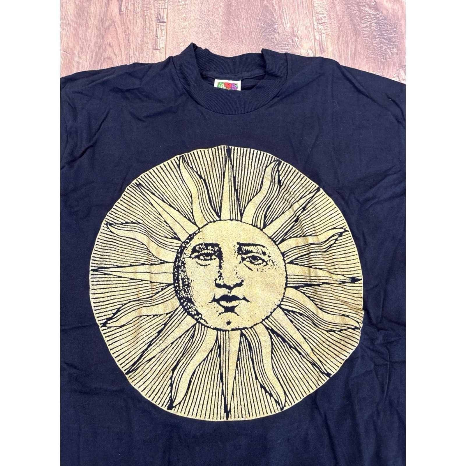 Fruit Of The Loom VINTAGE 90s Celestial Sun Graphic T-Shirt Medium Spacecore Boho Unisex Short Sleeve Cotton USA MADE Single Stitch Mens M Black Shirt Size US M / EU 48-50 / 2 - 2 Thumbnail