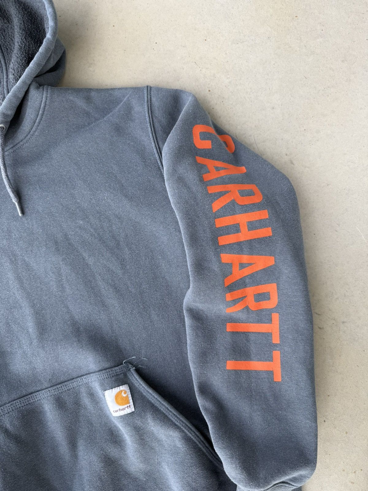 Carhartt Vintage Carhartt Grey Hoodie Size US S / EU 44-46 / 1 - 3 Thumbnail