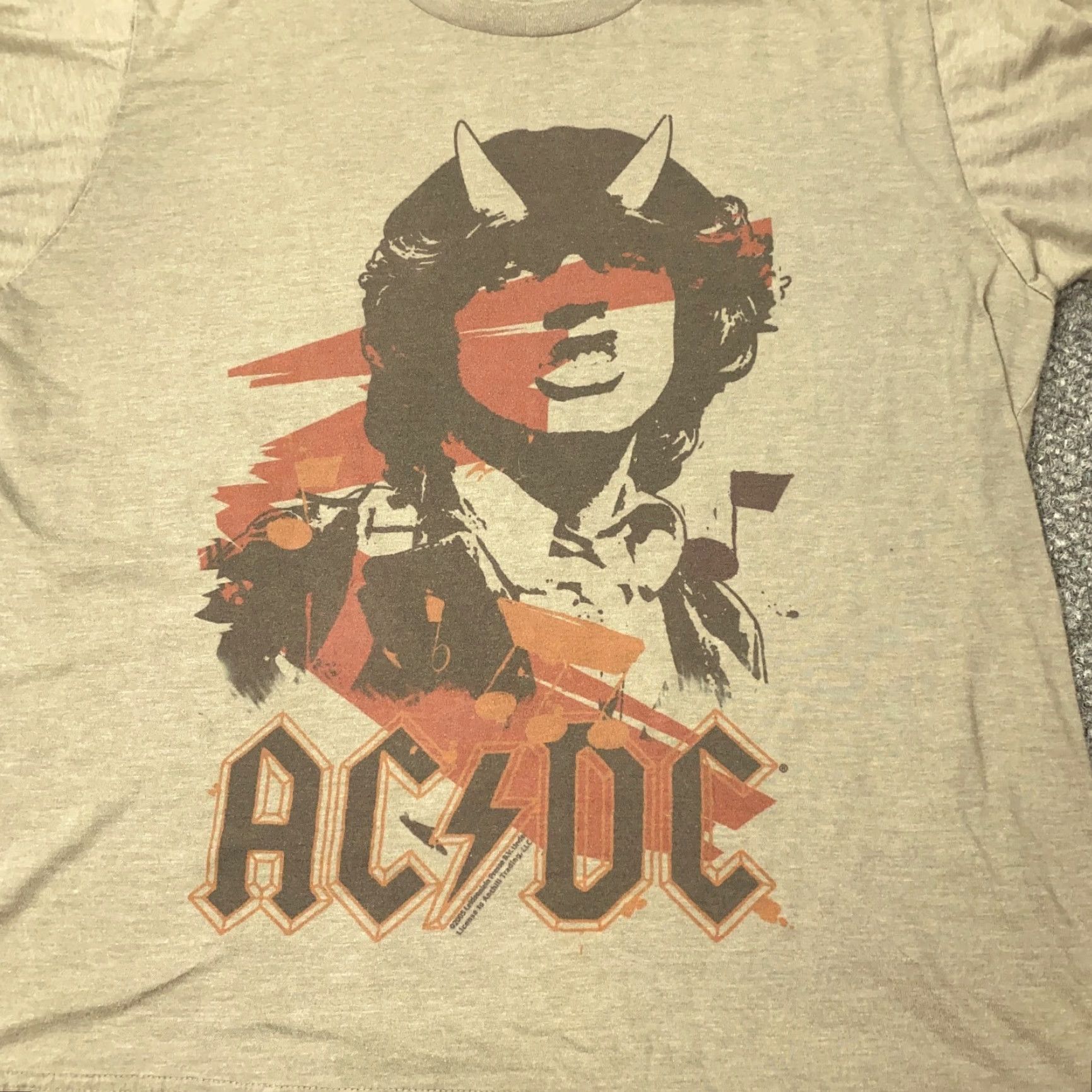 Vintage Vintage AC/DC Highway to Hell Shirt Mens XL Biege Rock Concert Tee 2005 Angus Size US XL / EU 56 / 4 - 2 Thumbnail