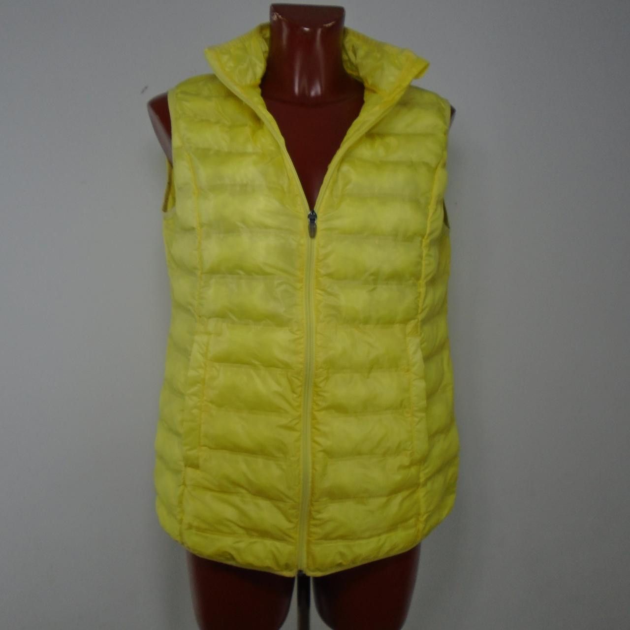 Vintage Women's Vest Italy Moda. Yellow. L. Used. Good Size L / US 10 / IT 46 - 2 Thumbnail
