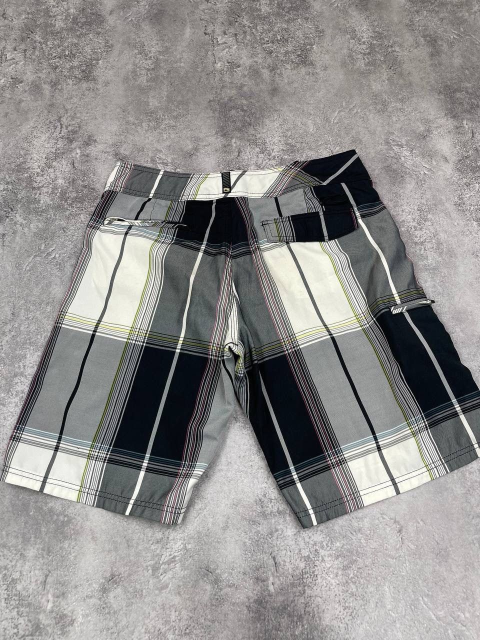 O'Neill O’Neill Men Checkered Boardshorts Grey White Black Size W32 Size US 32 / EU 48 - 6 Thumbnail