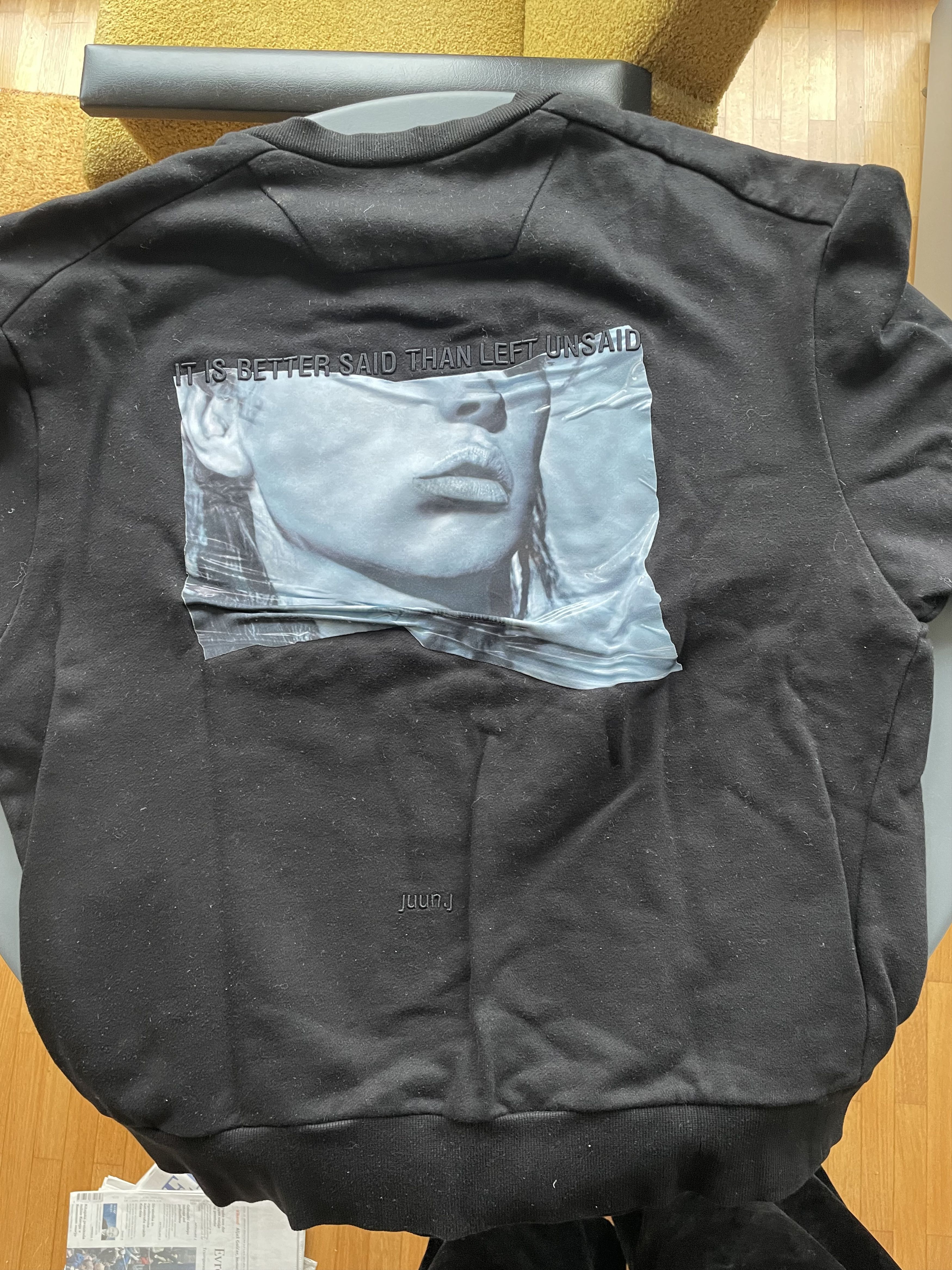 Juun.J Juun.J Black Graphic Sweatshirt with Size US M / EU 48-50 / 2 - 5 Thumbnail