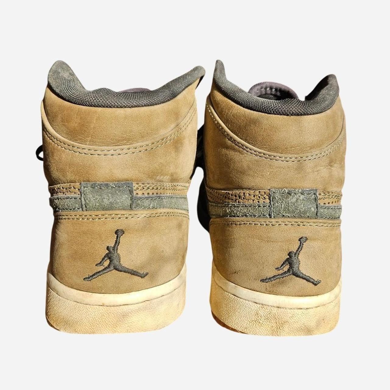Jordan Brand Air Jordan 1 Urban Haze 2010 Size US 10 / EU 43 - 3 Thumbnail