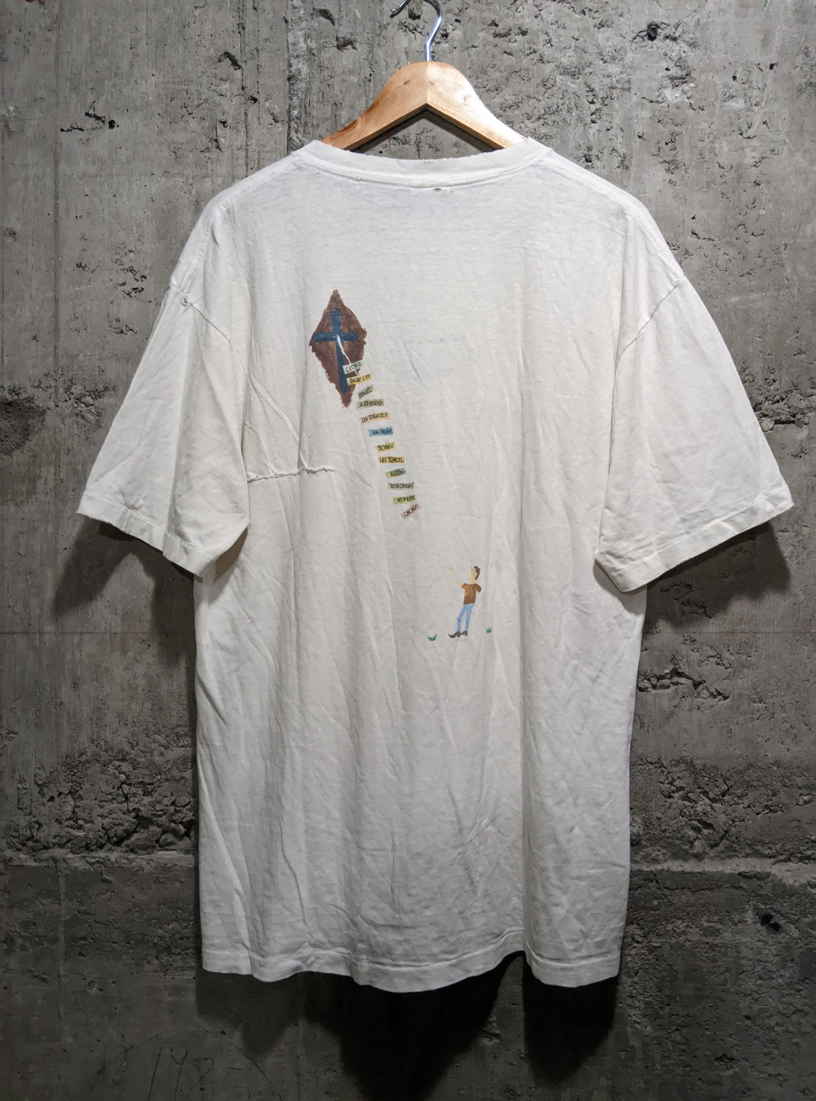Band Tees Vintage 1995 thrashed Pearl jam mr point grunge t shirt Size US XL / EU 56 / 4 - 2 Thumbnail