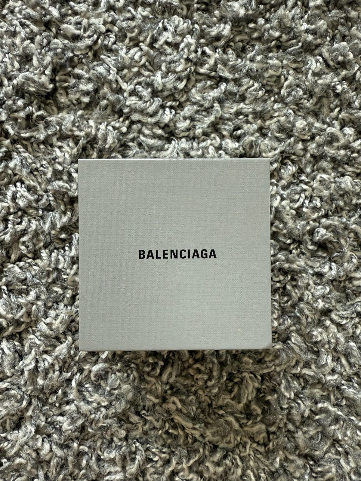 Balenciaga Balenciaga Golden Logo Bracelet Size ONE SIZE - 6 Thumbnail
