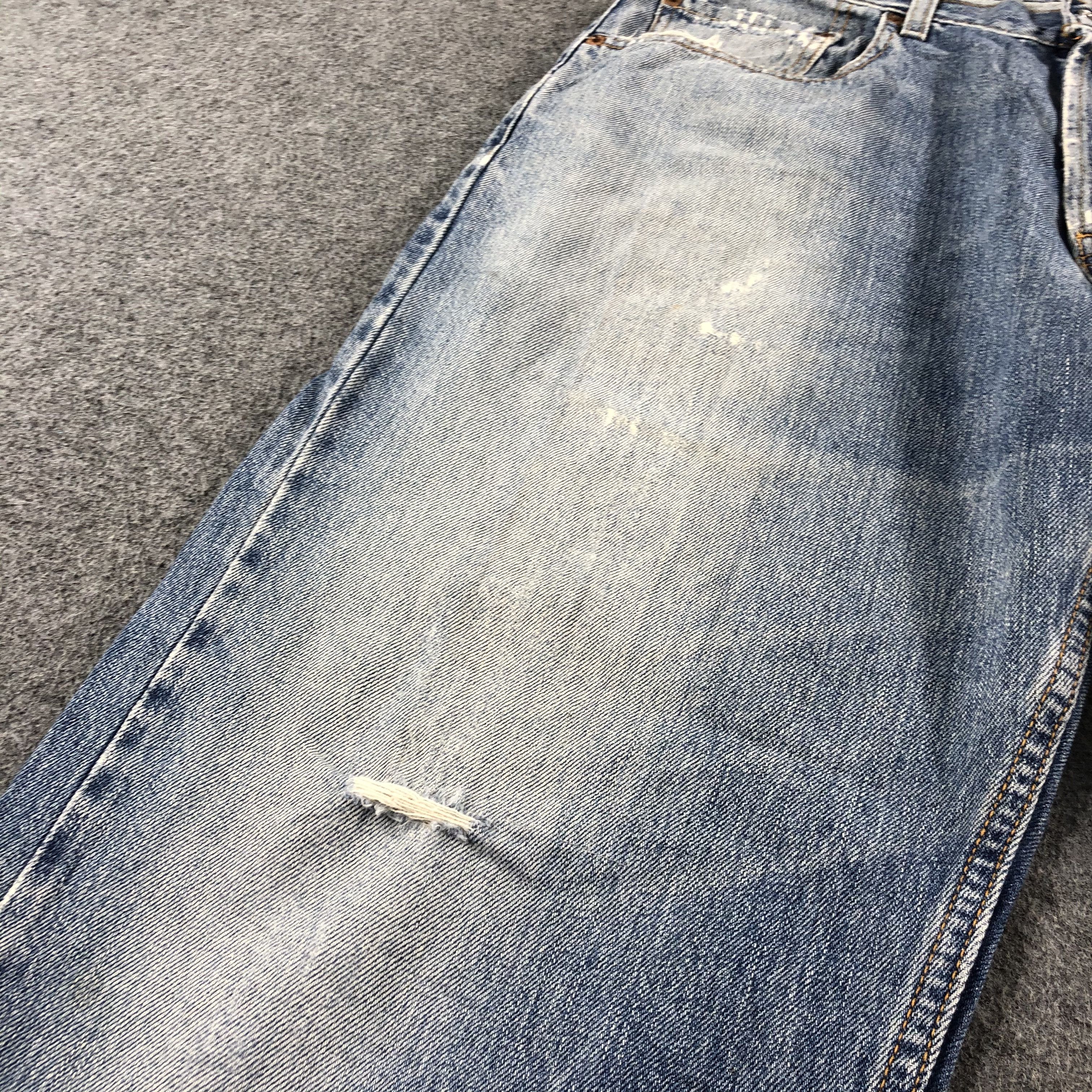 Levi's Vintage Blue Wash Levis 569 Jeans-J2470 Size US 35 - 9 Thumbnail