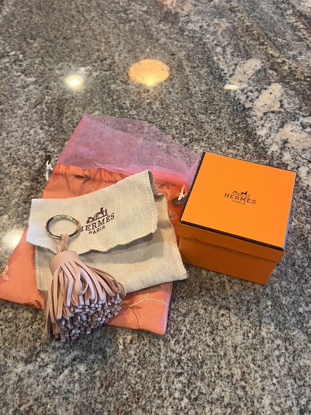 Hermes HERMES Carmen Bag charm Agneau milo leather Pink Mauve Size ONE SIZE - 1 Preview