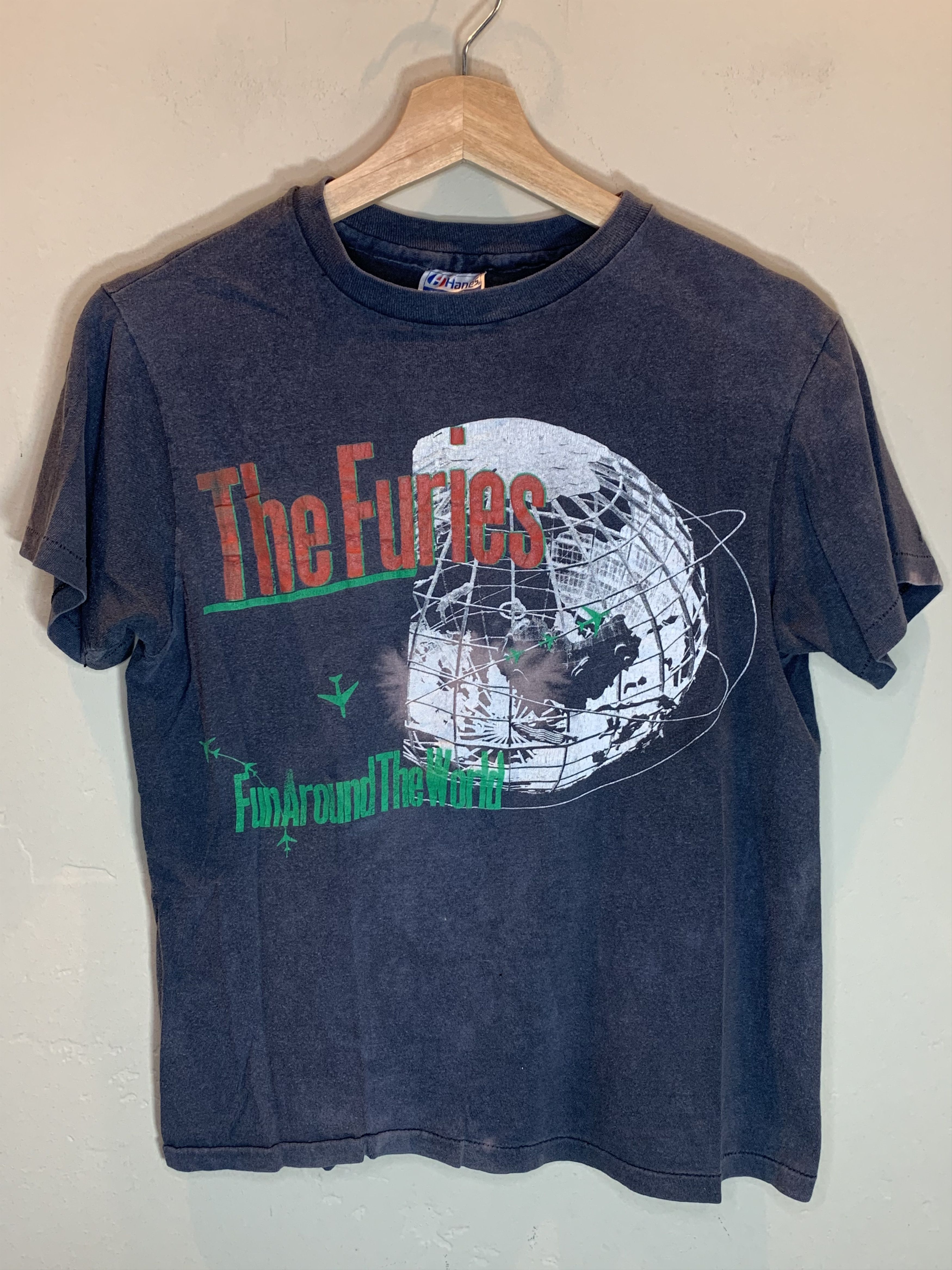 Band Tees RARE* Vintage 80s The Furies Fun Around The World Band Shirt Size US M / EU 48-50 / 2 - 1 Thumbnail