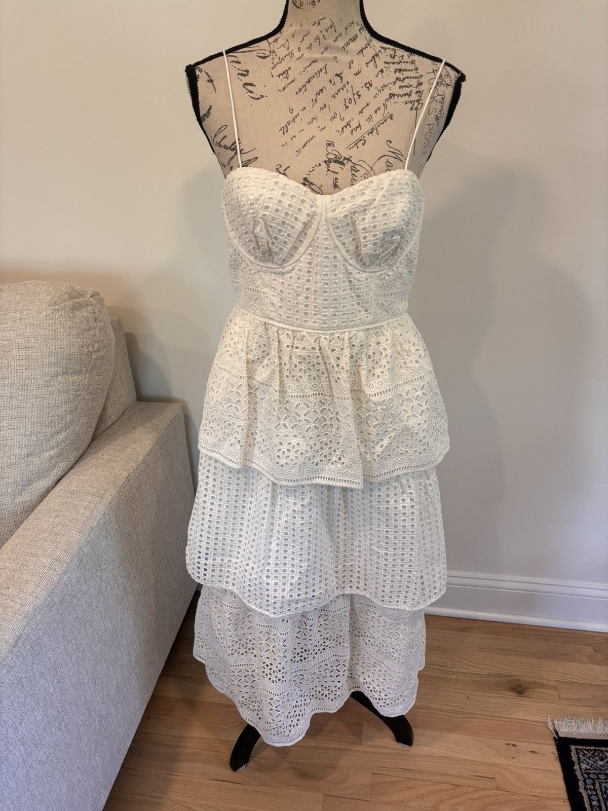 Self-Portrait SELF-PORTRAIT Tiered Broderie-Anglaise Midi Dress size 6 NWT Size M / US 6-8 / IT 42-44 - 5 Thumbnail