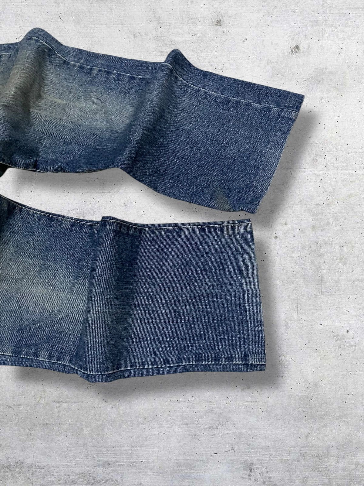 Edwin VINTAGE EDWIN 90S DESIGNER JAPAN OG RIPPED MUDWASH DENIM Size US 32 / EU 48 - 4 Thumbnail