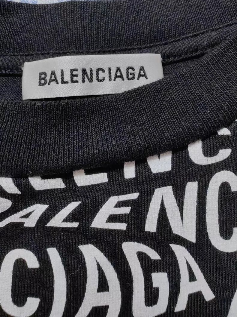 Balenciaga Balenciaga Full-printed long sleeve Size US L / EU 52-54 / 3 - 3 Thumbnail