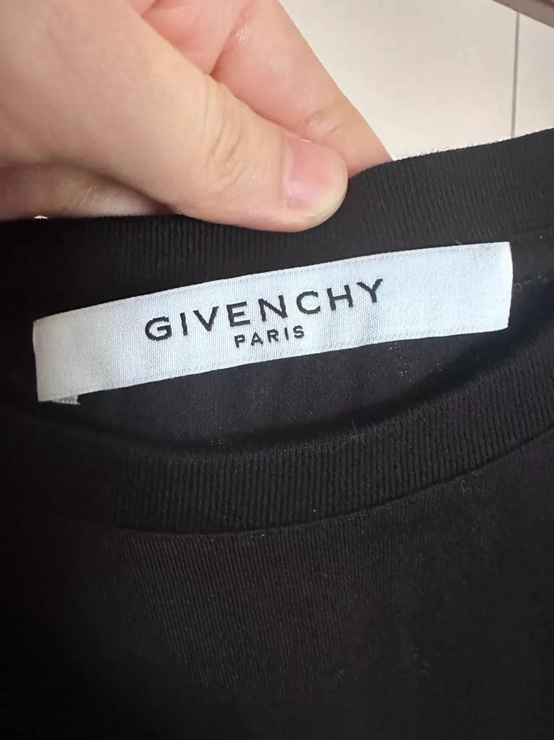 Givenchy Givenchy Short Sleeve T-Shirt Size US M / EU 48-50 / 2 - 4 Thumbnail
