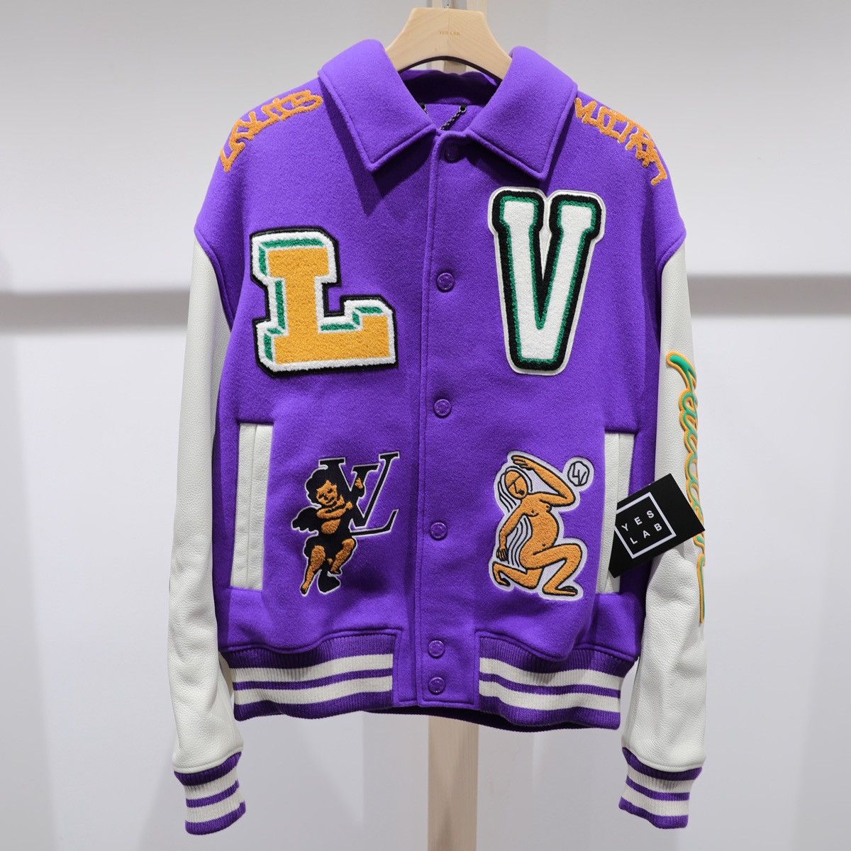 Louis Vuitton Louis Vuitton 2022 Patches Varsity Varsity Jacket 54（XL） Size US XL / EU 56 / 4 - 1 Thumbnail