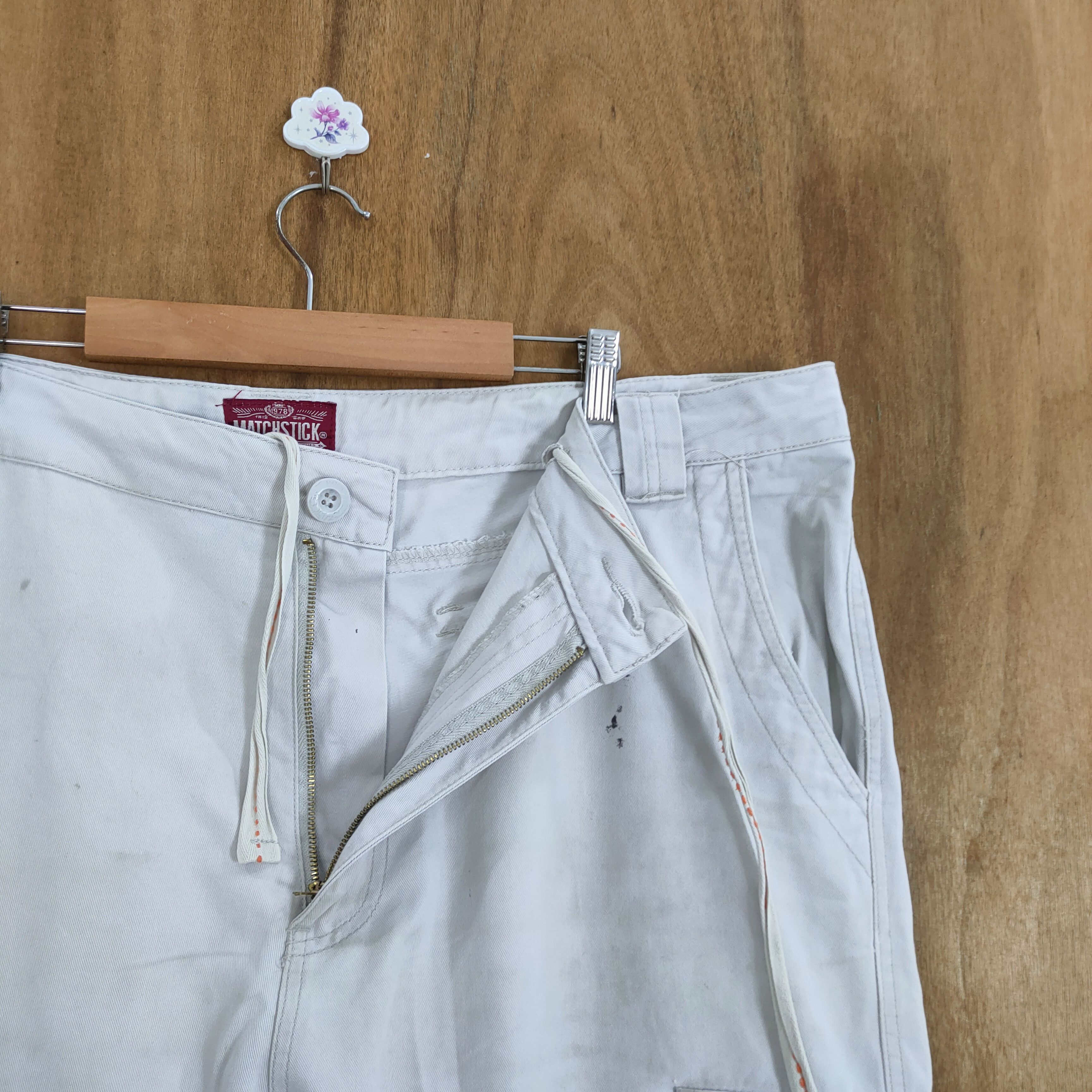 Japanese Brand MATCHSTICK RUSTY FADED WHITE CARGO PANTS Size US 40 / EU 56 - 11 Thumbnail