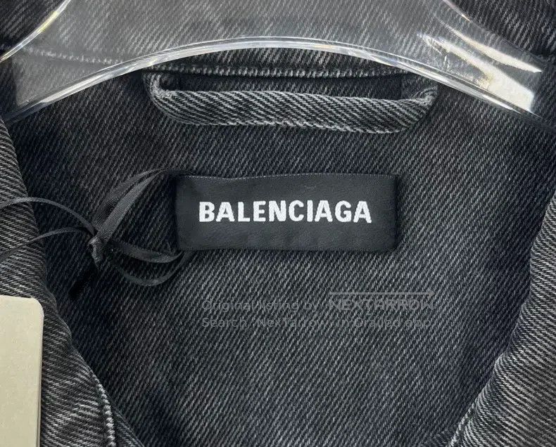 Balenciaga Balenciaga Denim jacket with yellow embroidery letter logo Size US S / EU 44-46 / 1 - 3 Thumbnail