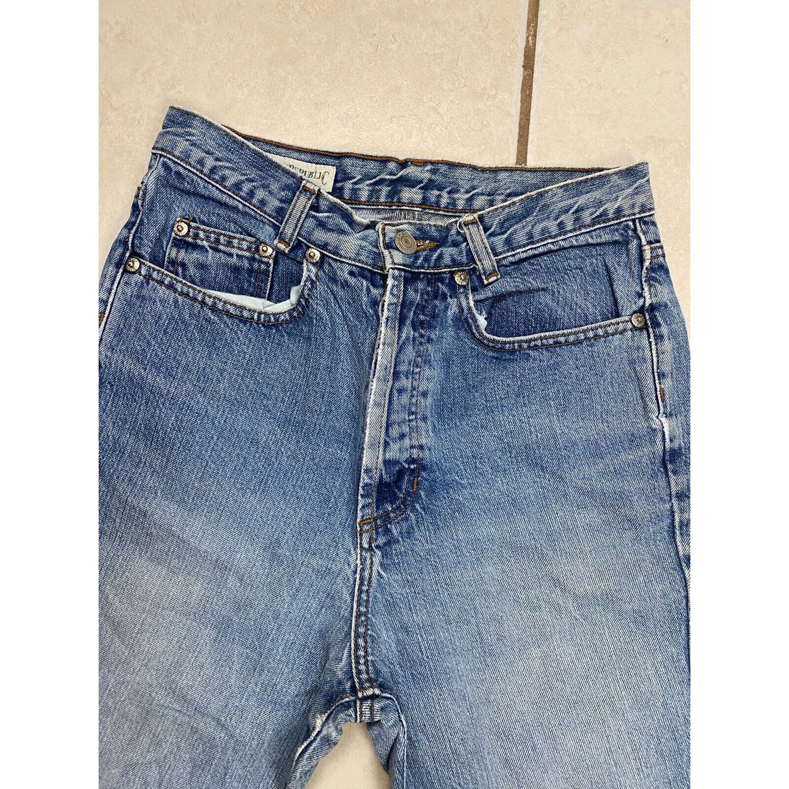 Banana Republic VTG Banana Republic Jeans High-Rise Straight Leg Button Fly Size 28" / US 6 / IT 42 - 2 Thumbnail