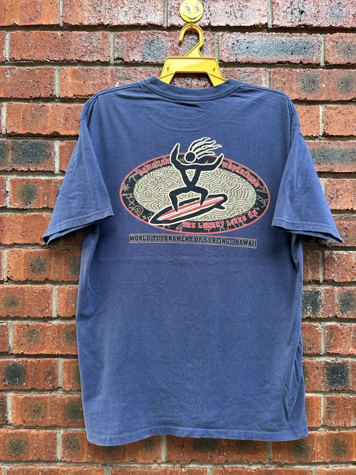Guess Vintage Guess World Tournament Of Surfing .Hawaii Faded Tee Size US L / EU 52-54 / 3 - 1 Thumbnail